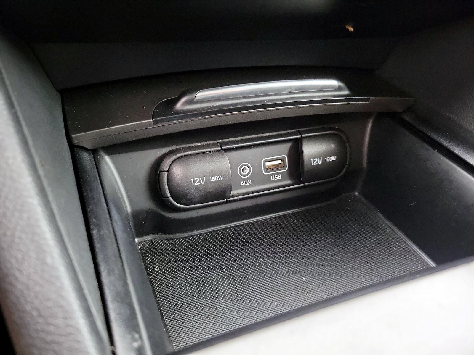 2020 Kia Optima LX - Photo 19