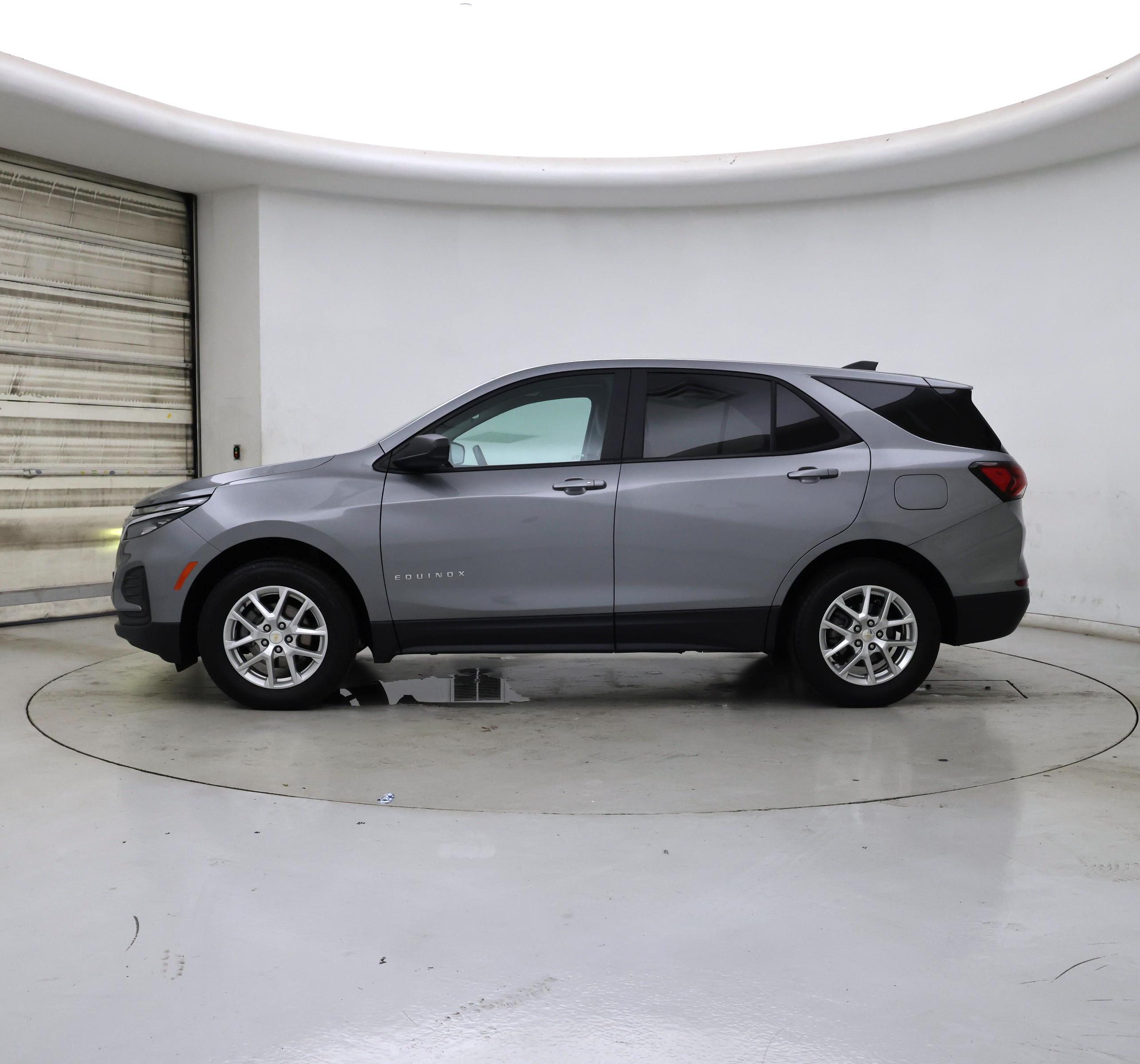 Thumbnail: 2024 Chevrolet Equinox - 3