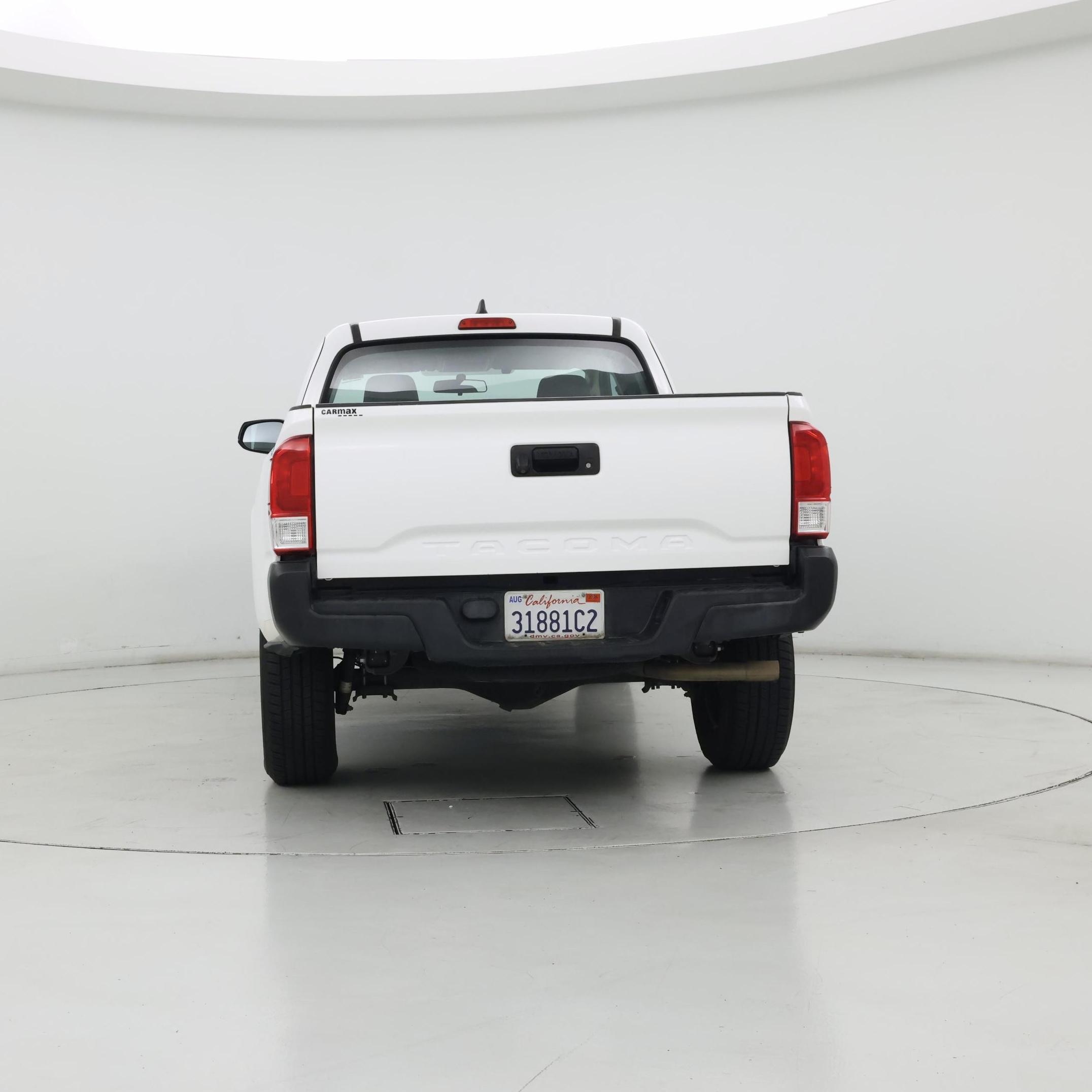 Thumbnail: 2016 Toyota Tacoma - 6