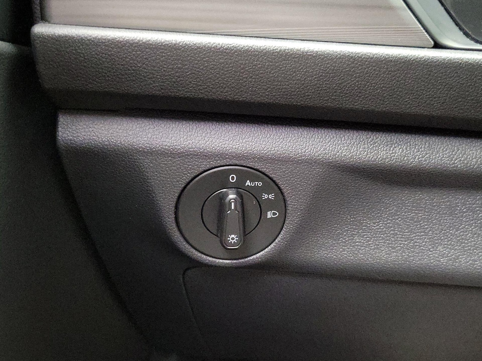 2019 Volkswagen Jetta SEL - Photo 14