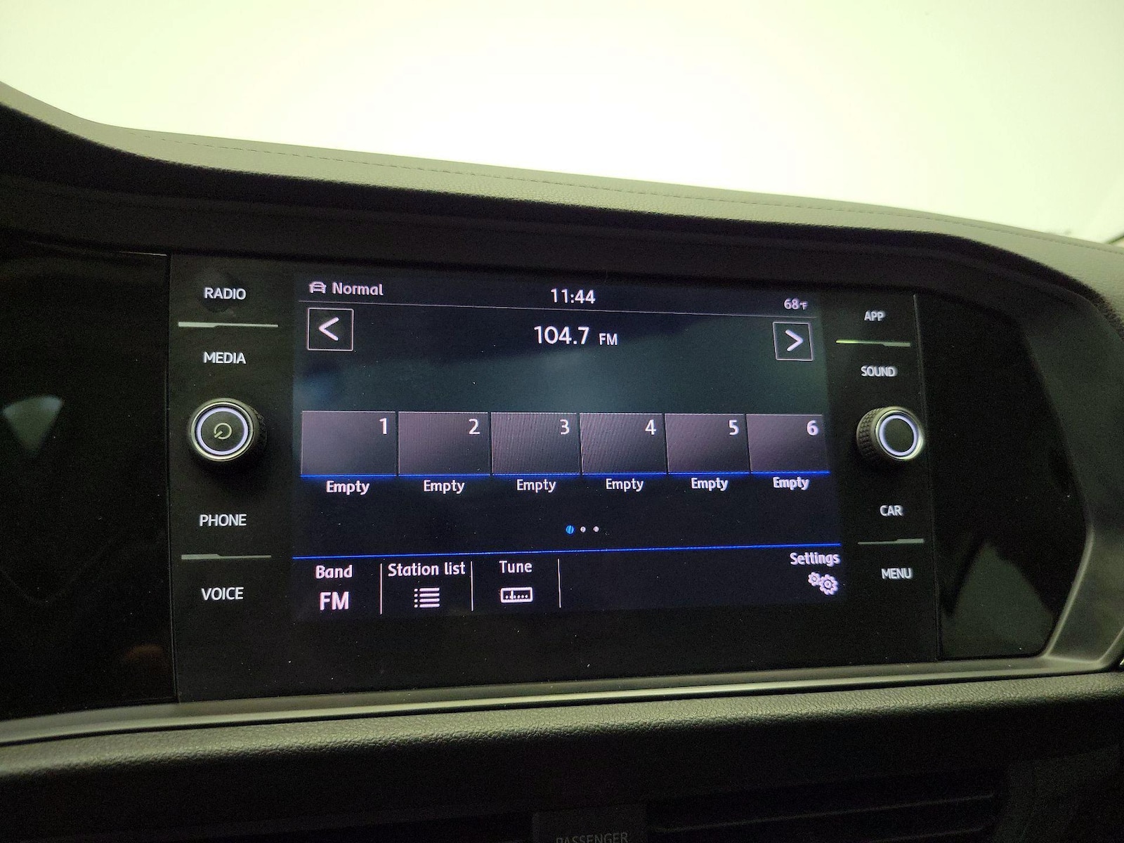 2019 Volkswagen Jetta SEL - Photo 16