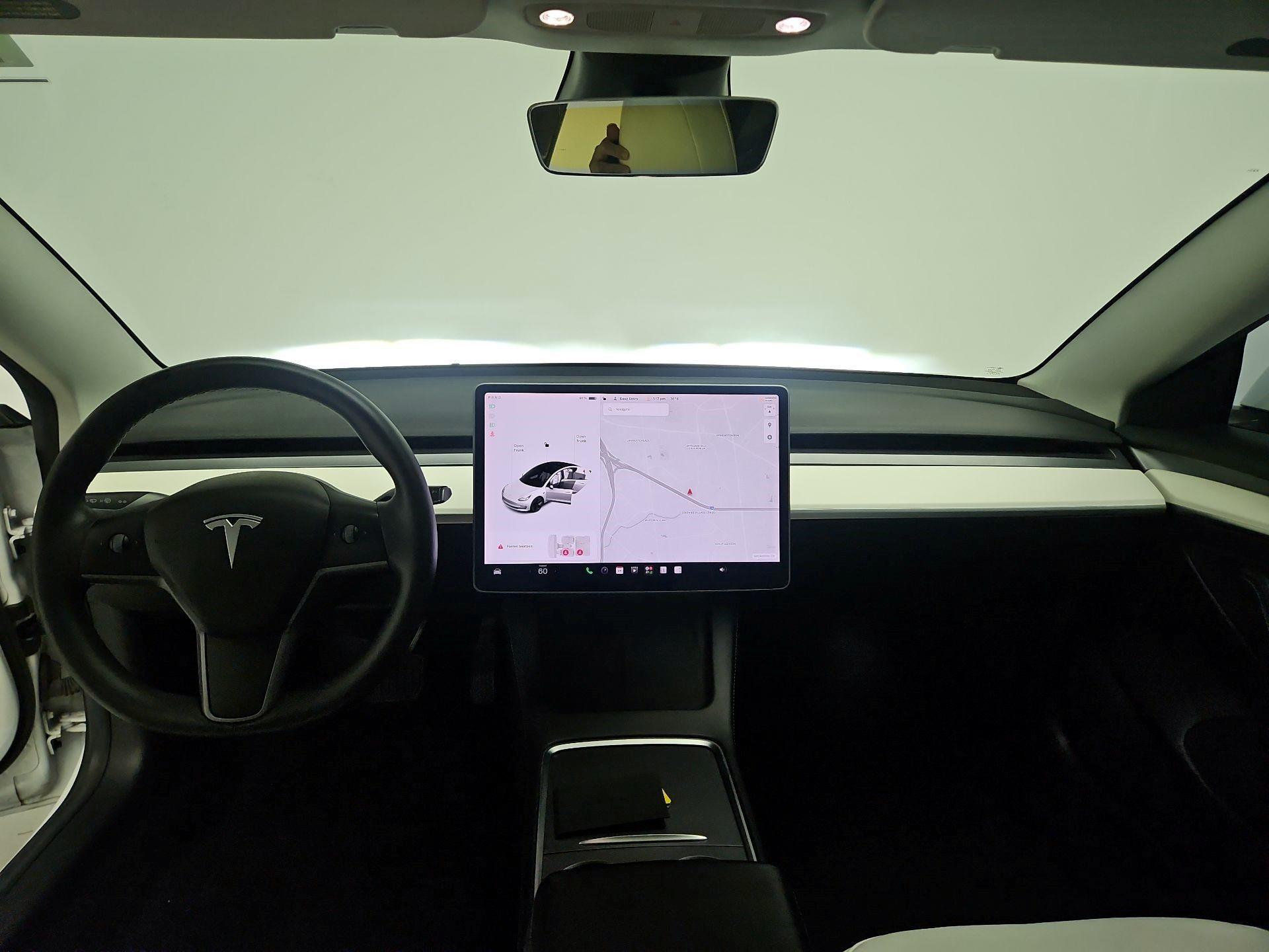 Thumbnail: 2022 Tesla Model 3 - 8