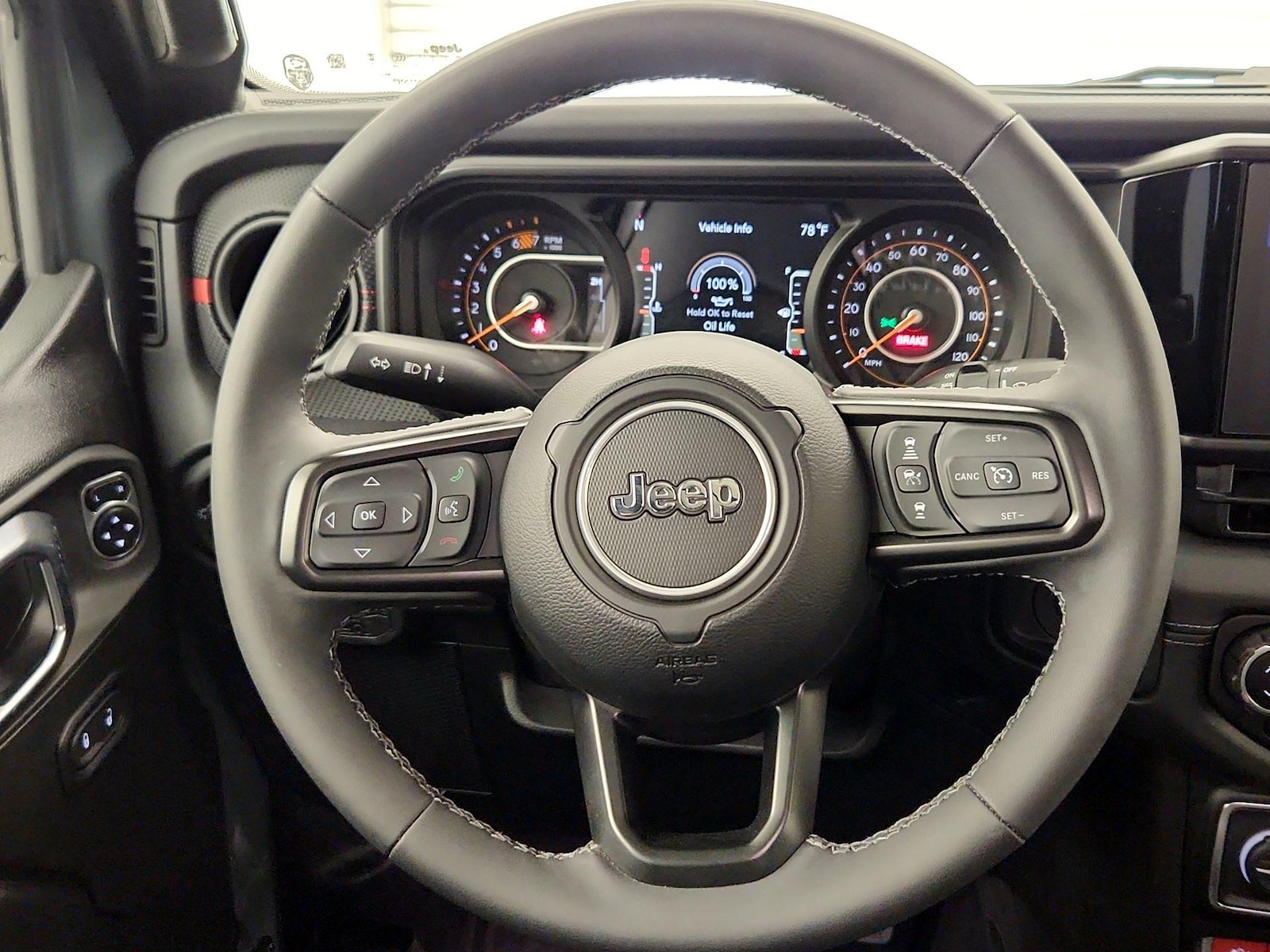 2025 Jeep Wrangler 4-Door Rubicon - Photo 11