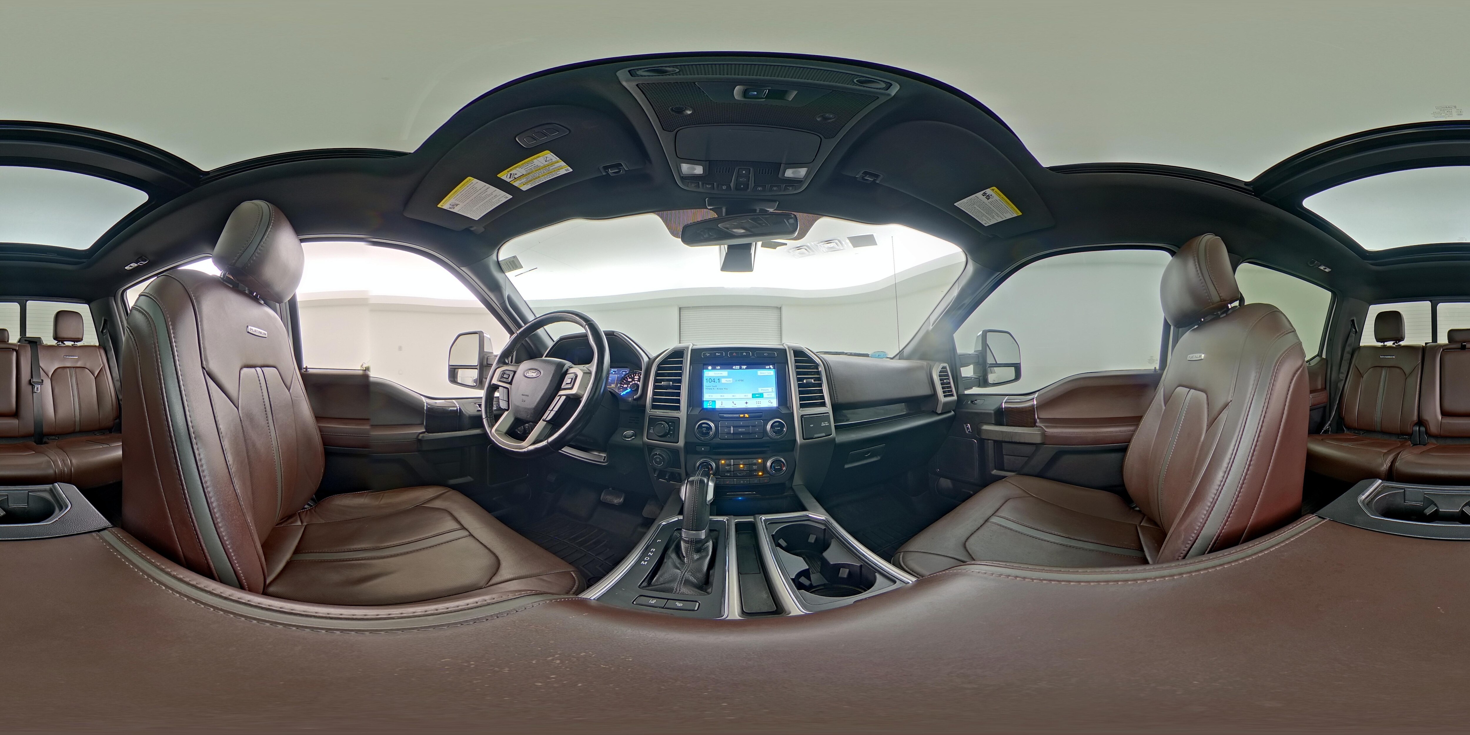 2017 Ford F-150 Platinum - Photo 27