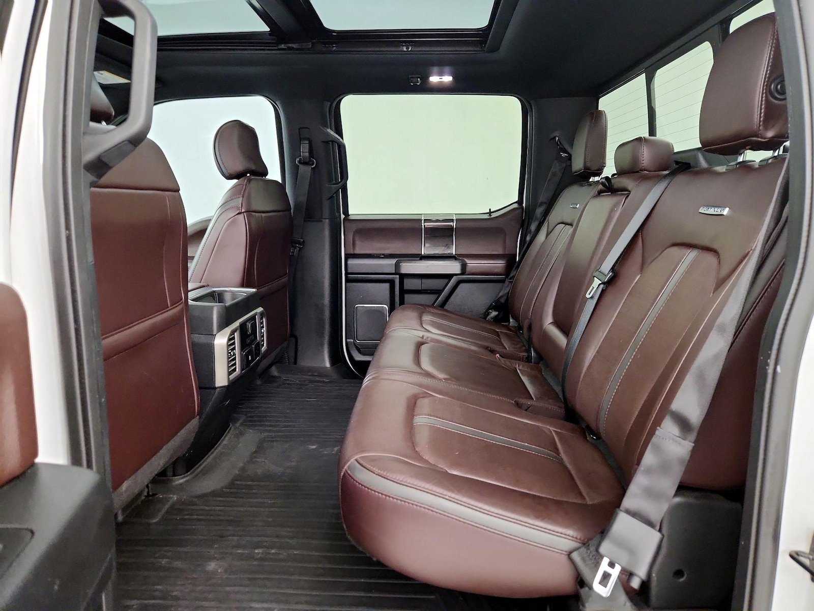 2017 Ford F-150 Platinum - Photo 22