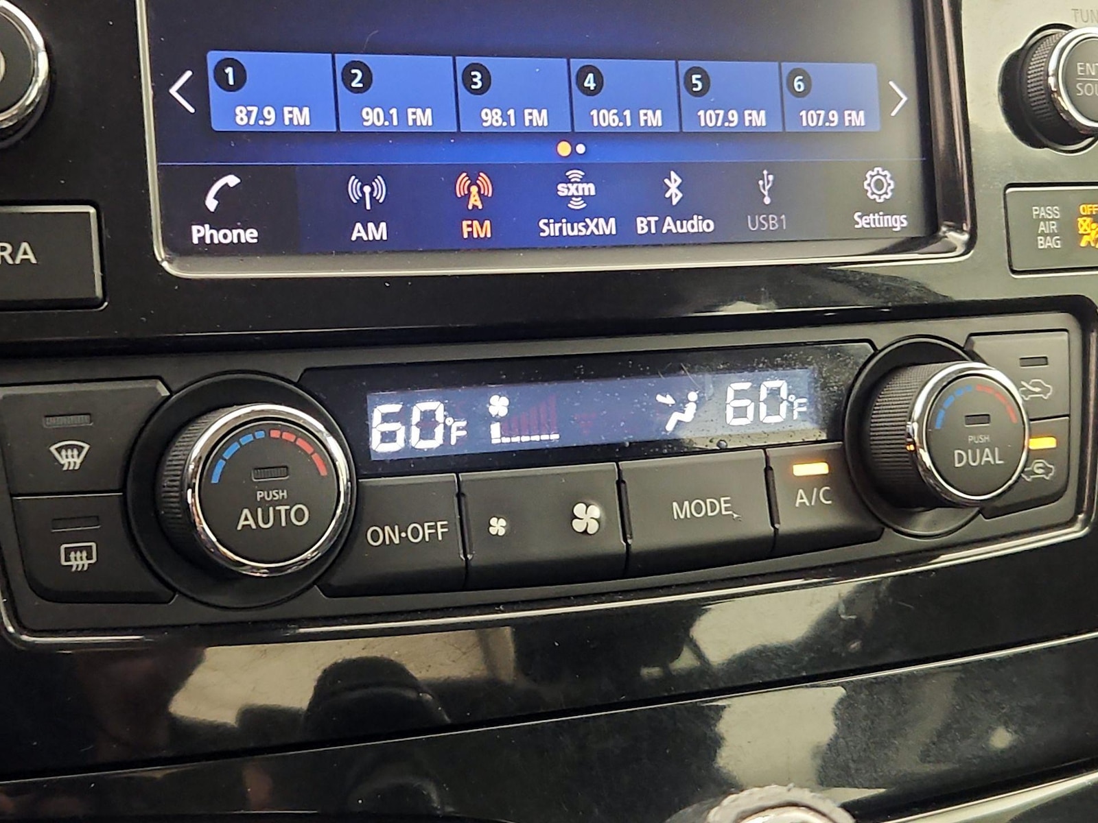 2019 Nissan Maxima S - Photo 16