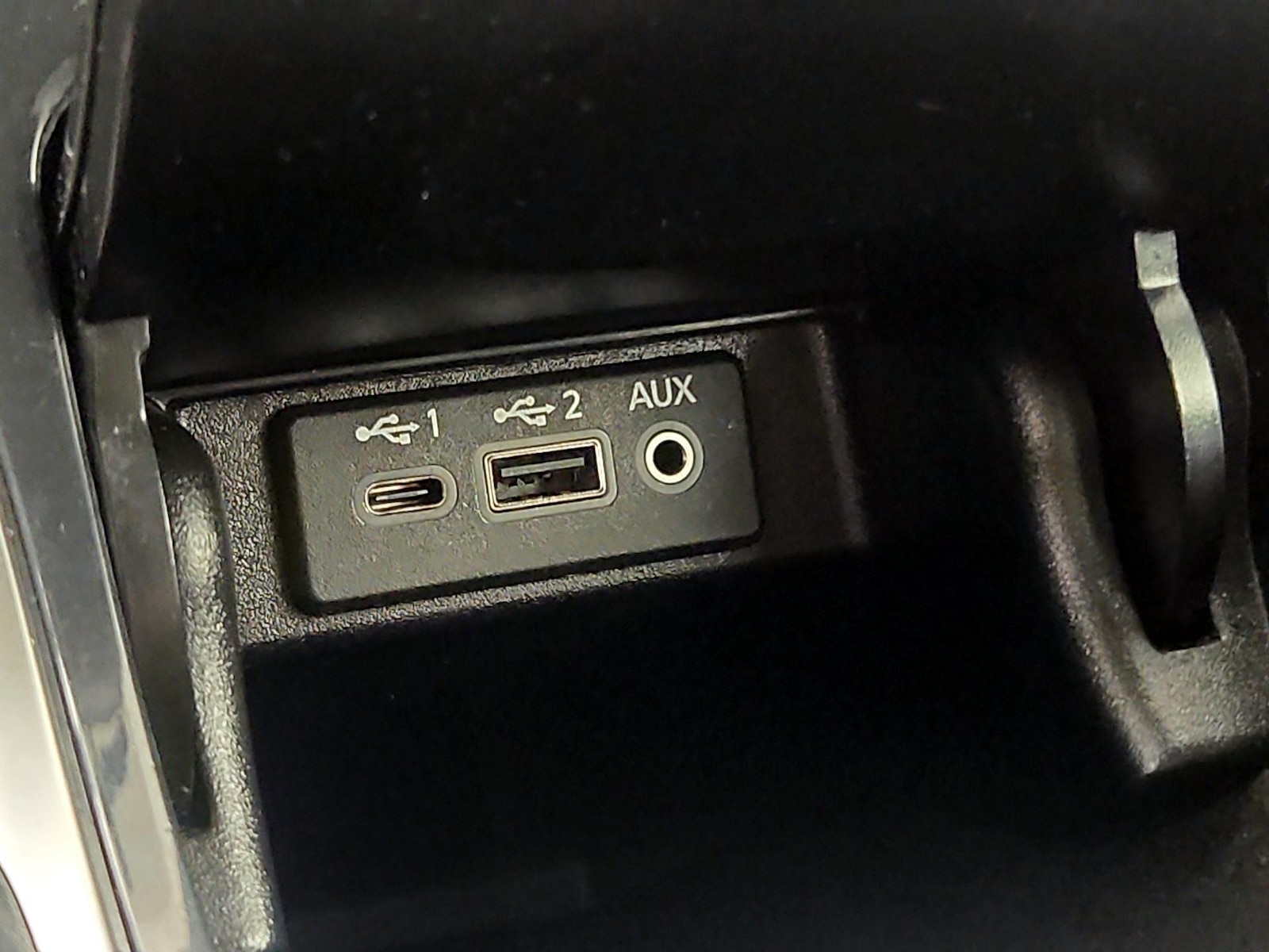 2019 Nissan Maxima S - Photo 18