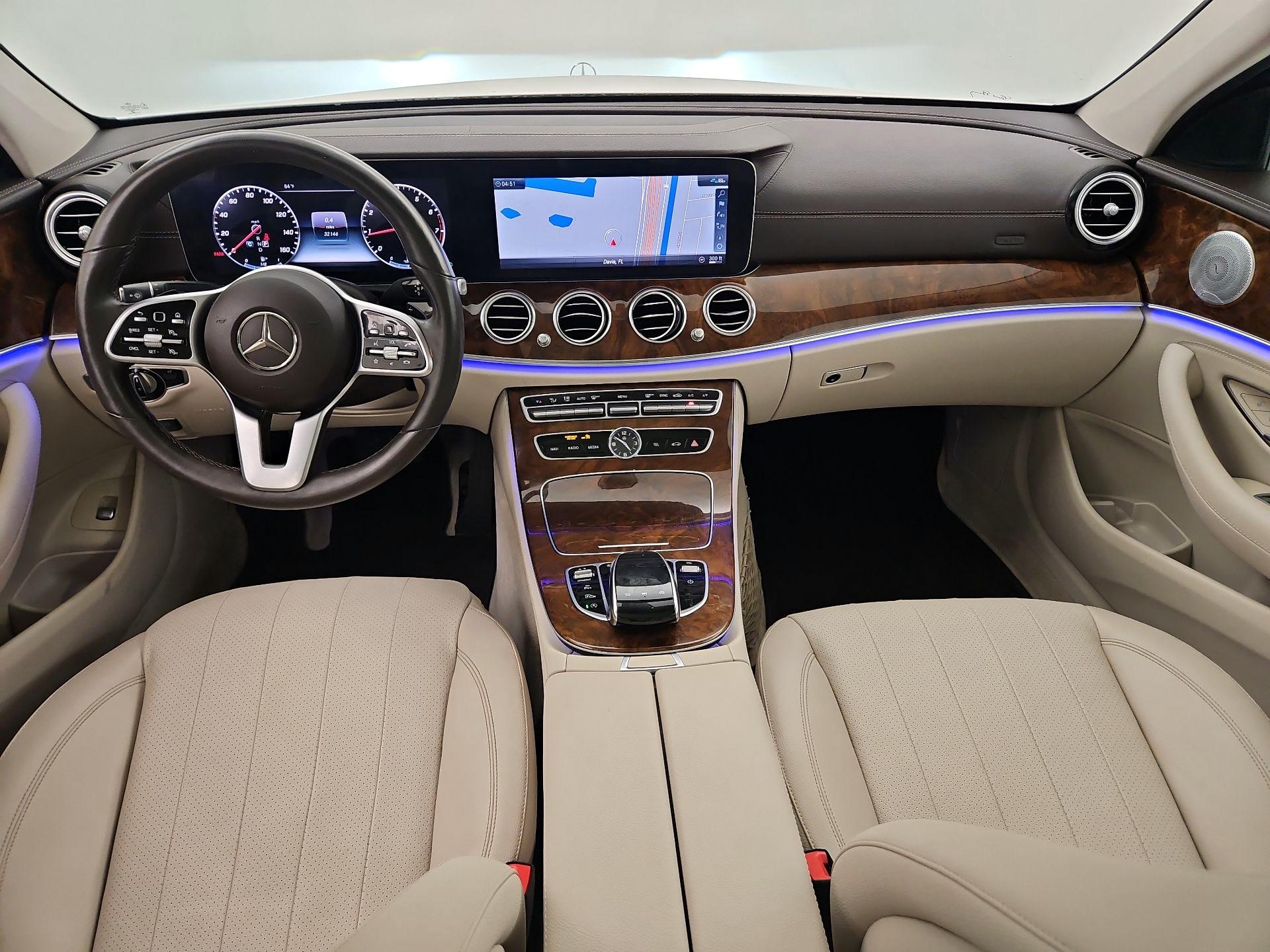 Thumbnail: 2020 Mercedes-Benz E-Class - 9