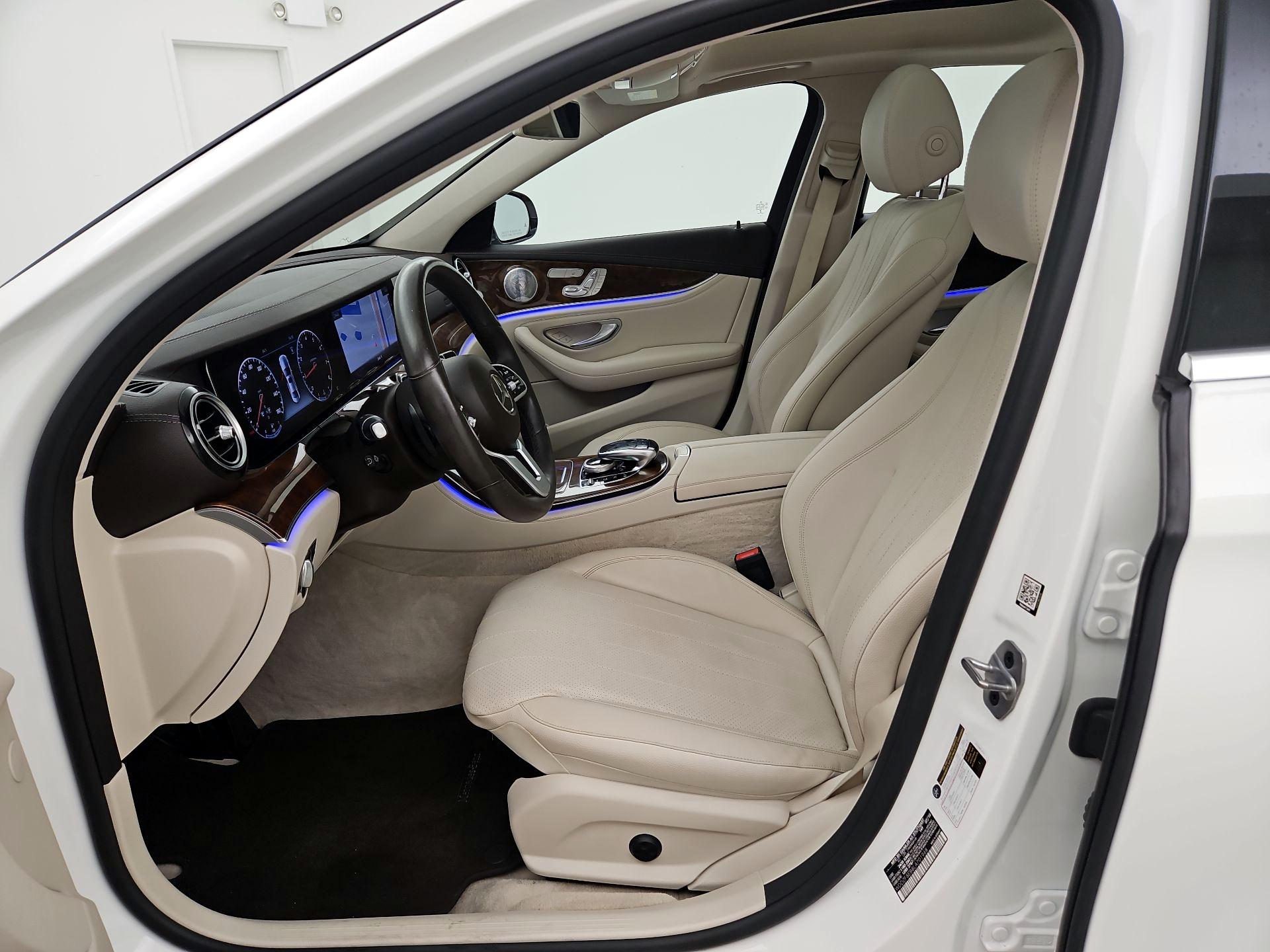 Thumbnail: 2020 Mercedes-Benz E-Class - 11
