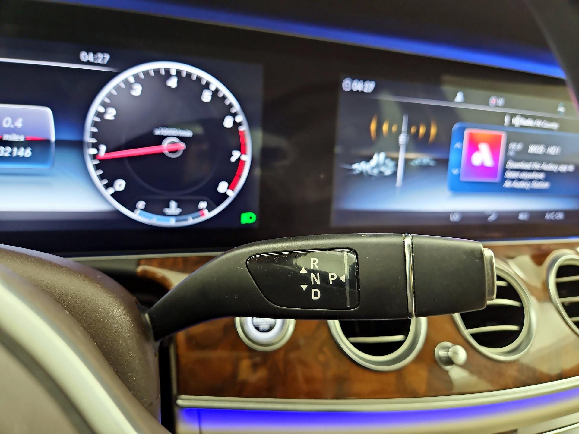 Thumbnail: 2020 Mercedes-Benz E-Class - 18