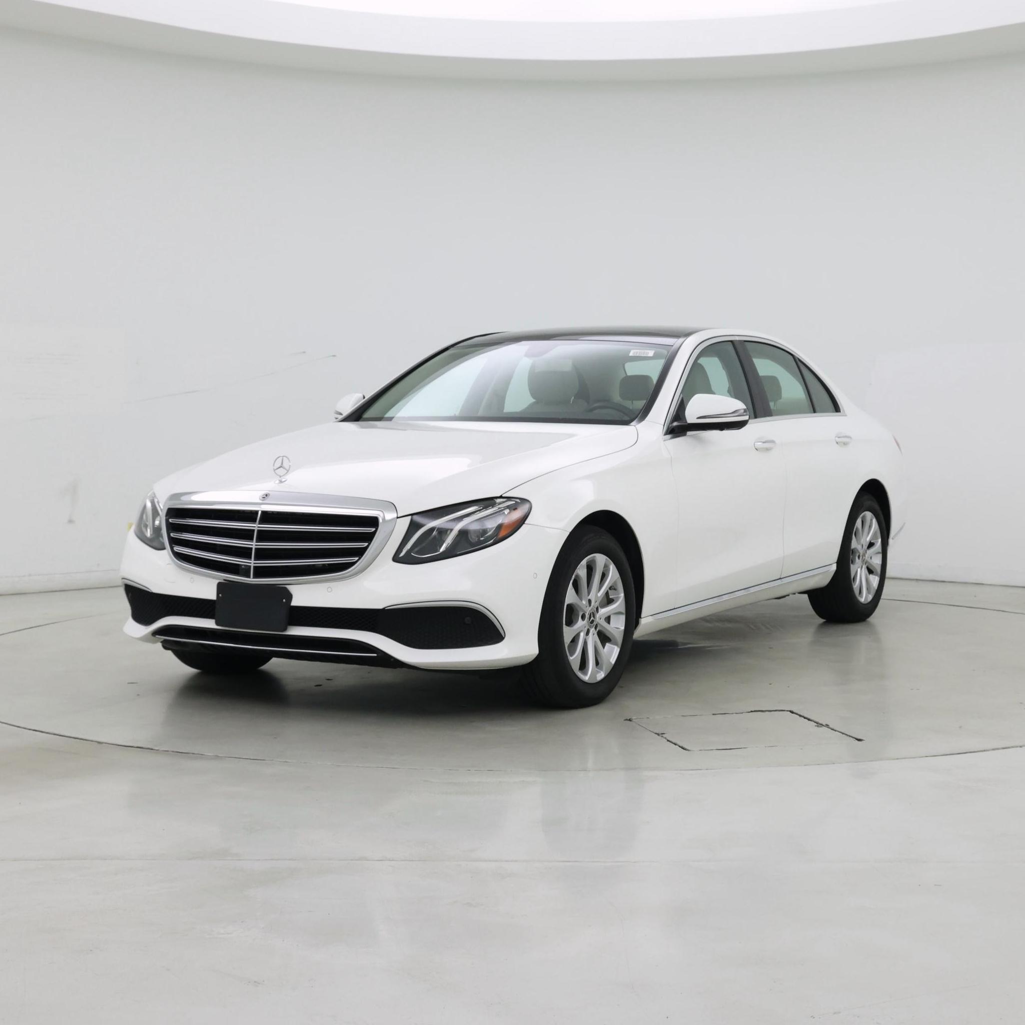 Thumbnail: 2020 Mercedes-Benz E-Class - 4