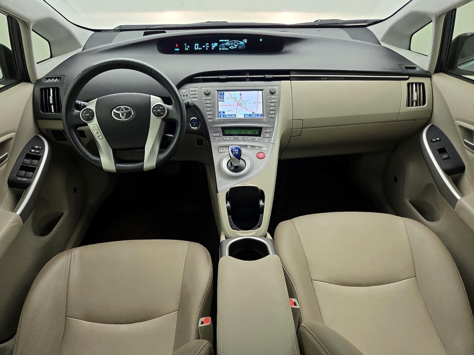 2014 Toyota Prius Four - Photo 10