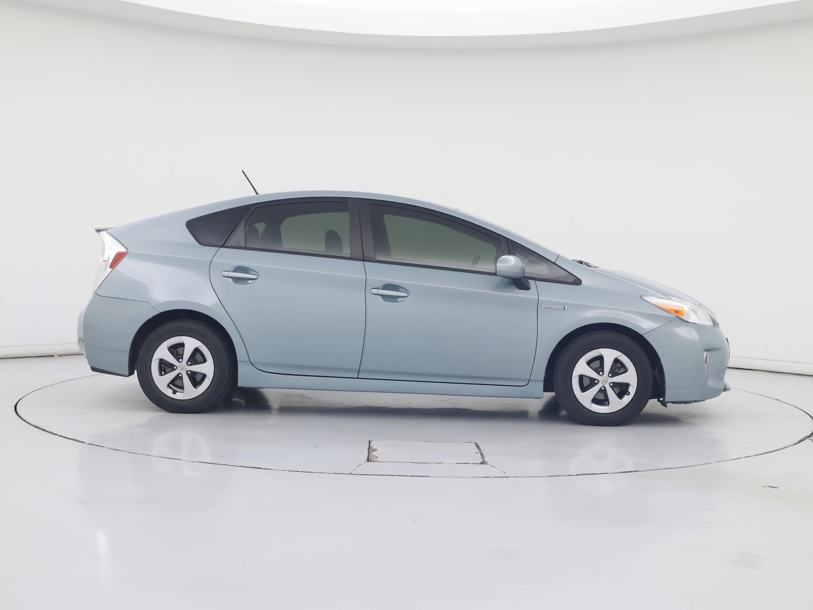 2014 Toyota Prius Four - Photo 8