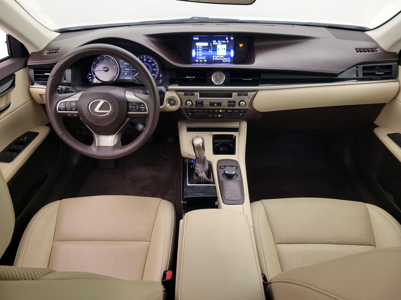 2016 Lexus ES 350 - Photo 10