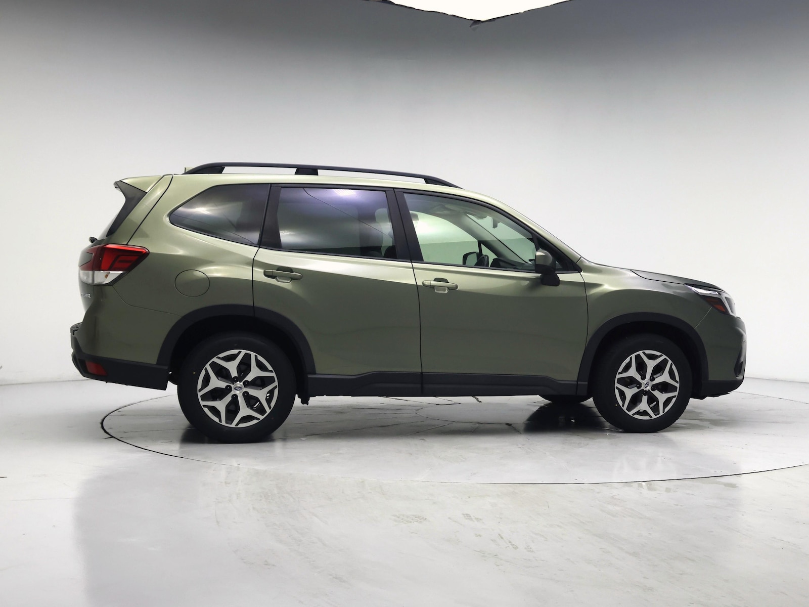 2020 Subaru Forester Premium - Photo 8