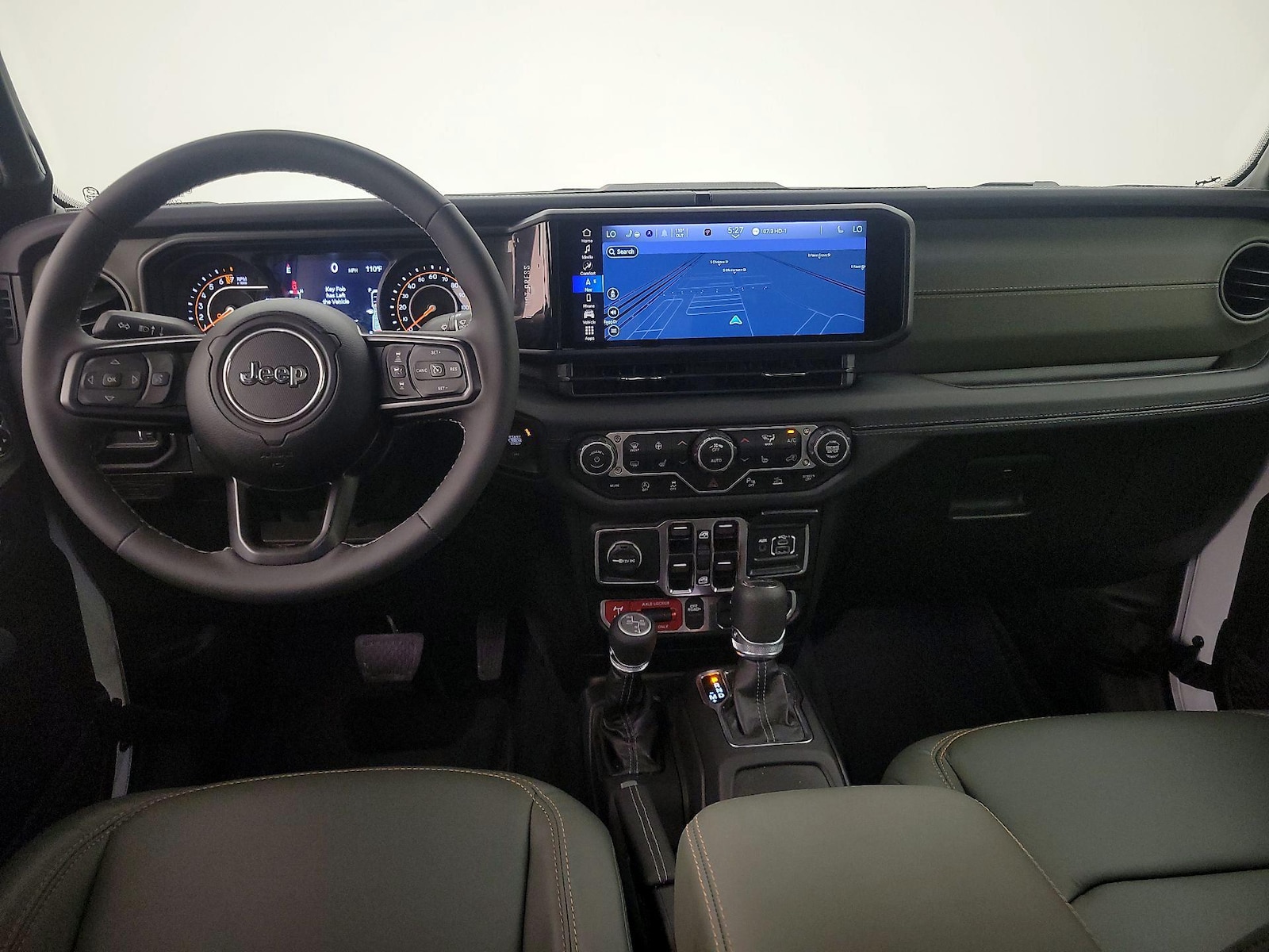 Apple CarPlay® & Android Auto™