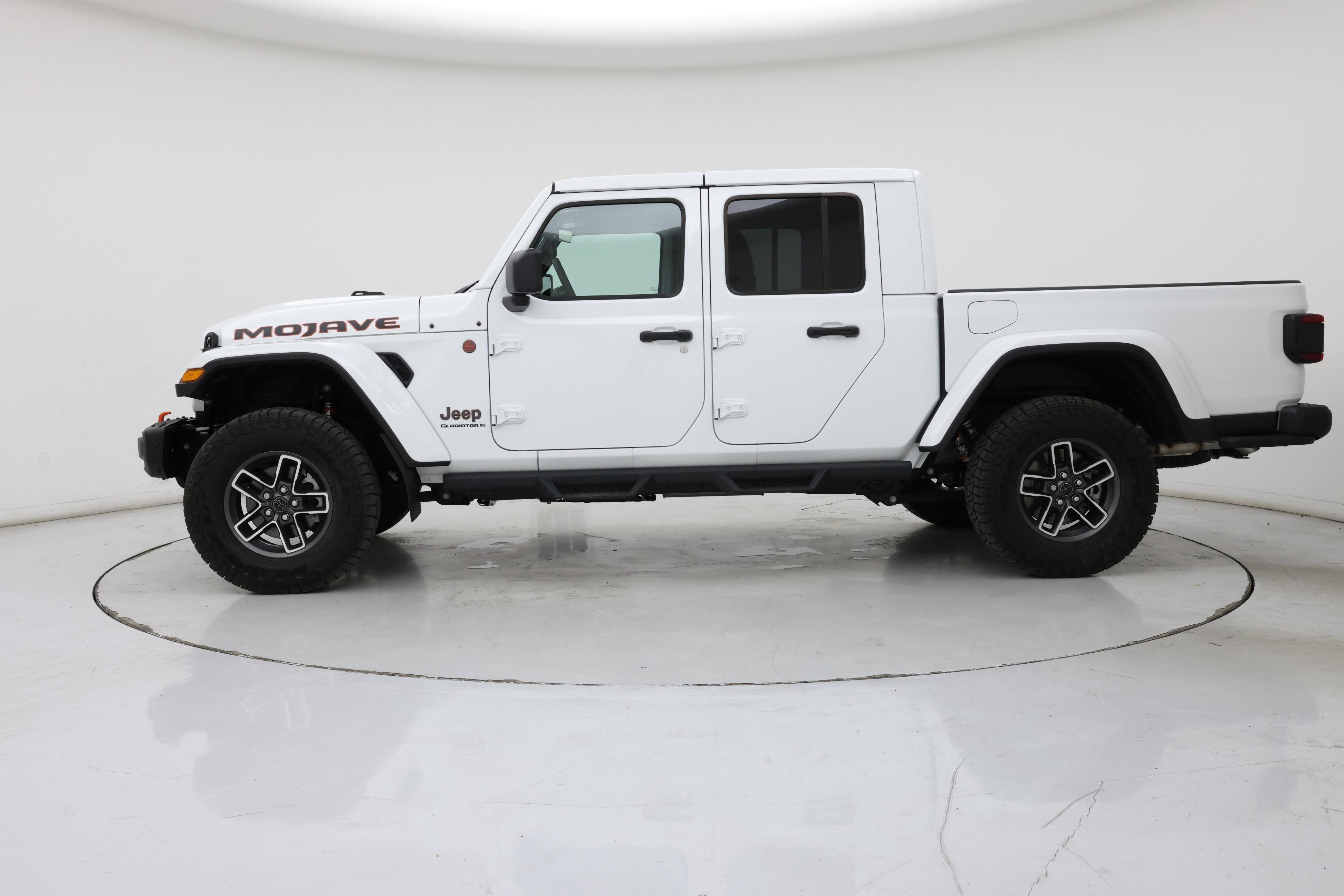 Thumbnail: 2025 Jeep Gladiator - 3