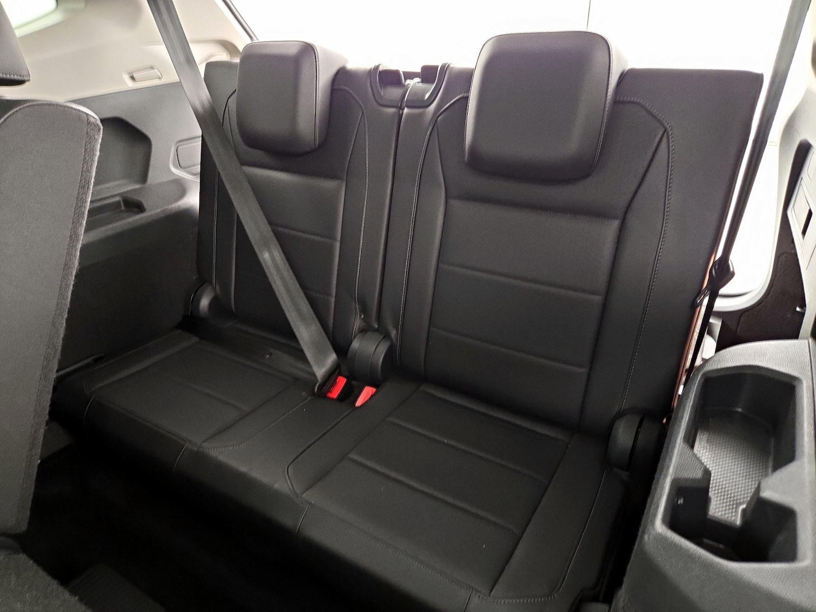 2020 Volkswagen Tiguan SEL - Photo 23