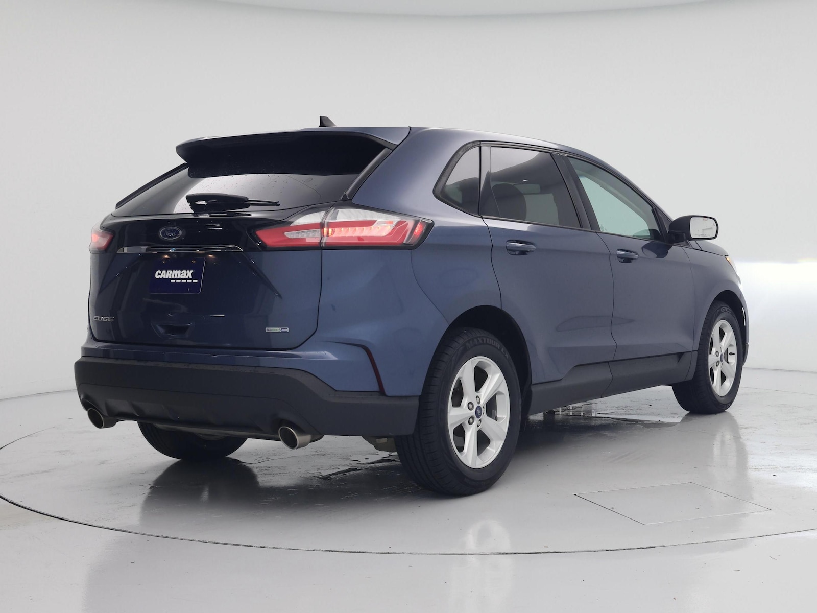 2019 Ford Edge SE - Photo 9