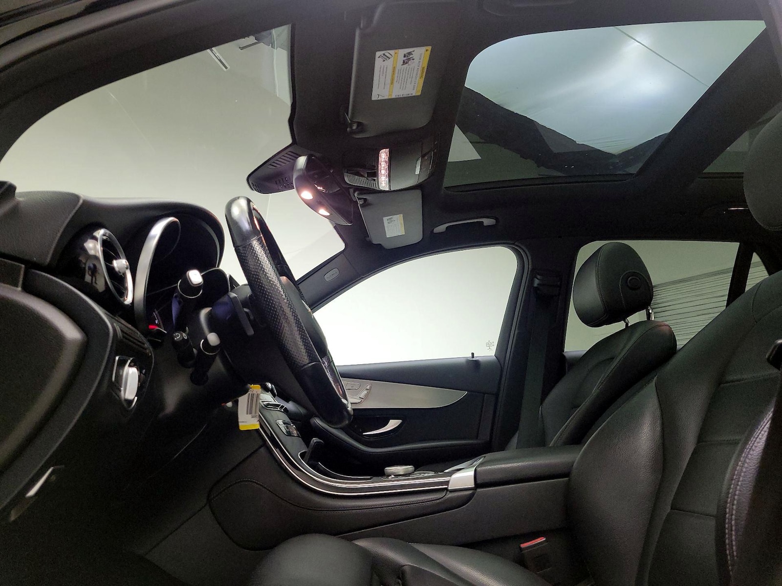 2019 Mercedes-Benz GLC GLC300 - Photo 21