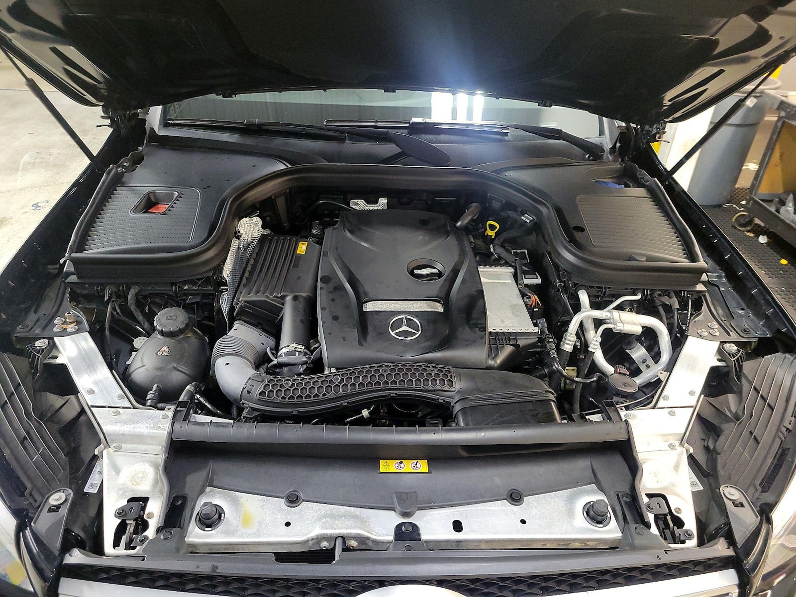 2019 Mercedes-Benz GLC GLC300 - Photo 24
