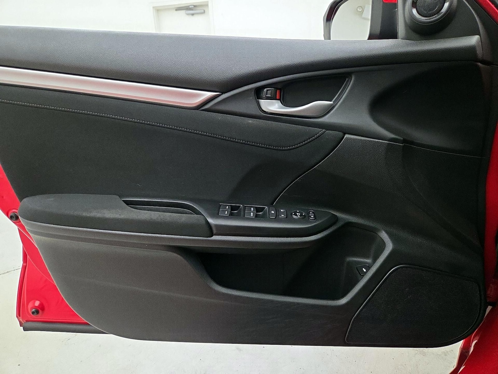 2018 Honda Civic EX - Photo 13