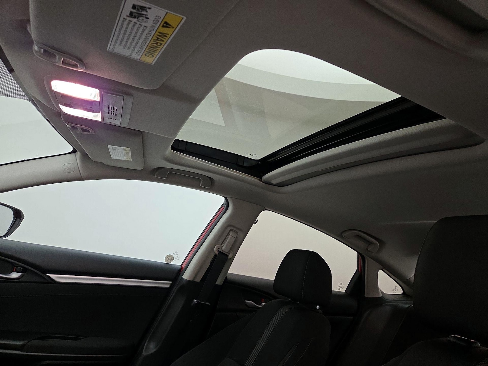 2018 Honda Civic EX - Photo 18