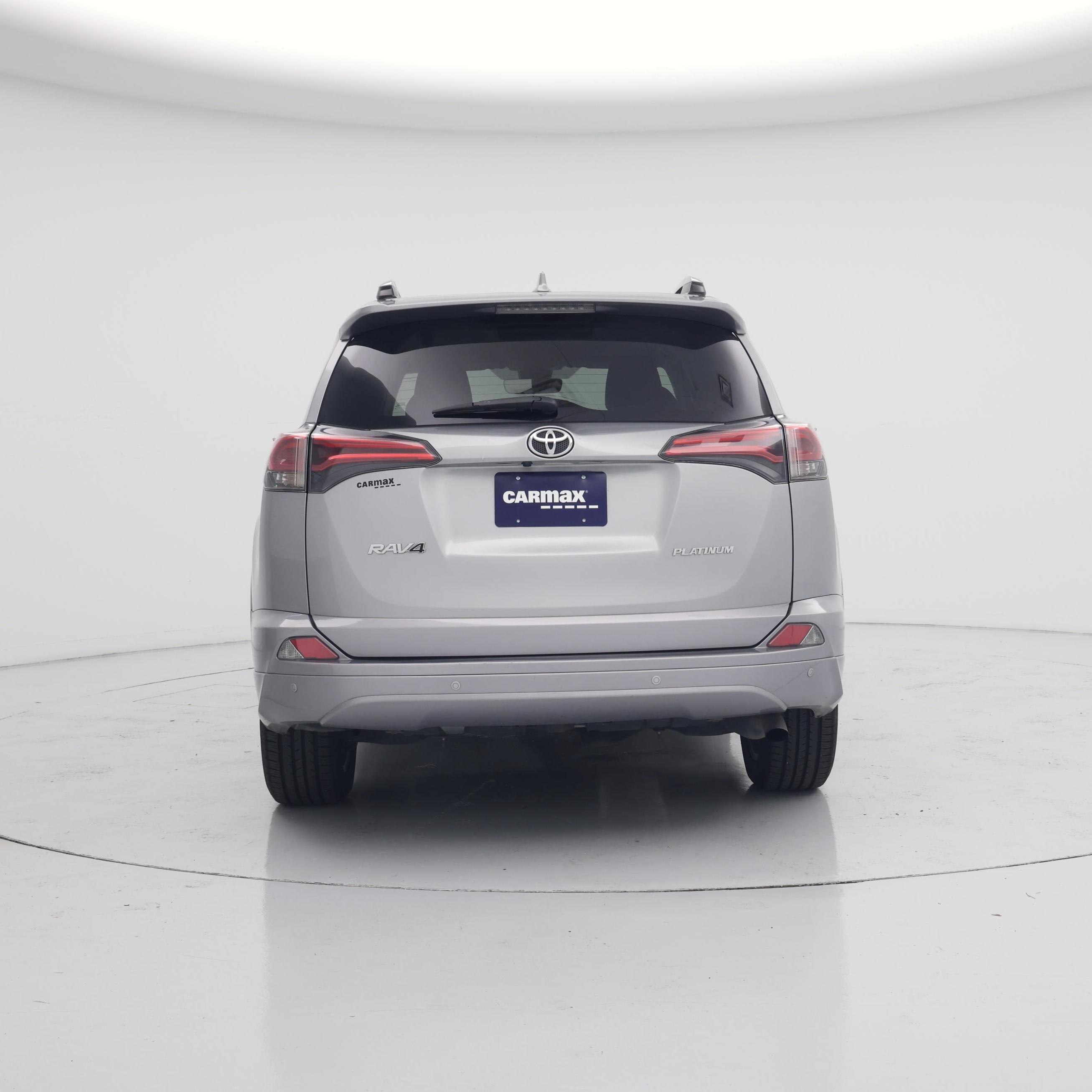 Thumbnail: 2017 Toyota RAV4 - 6