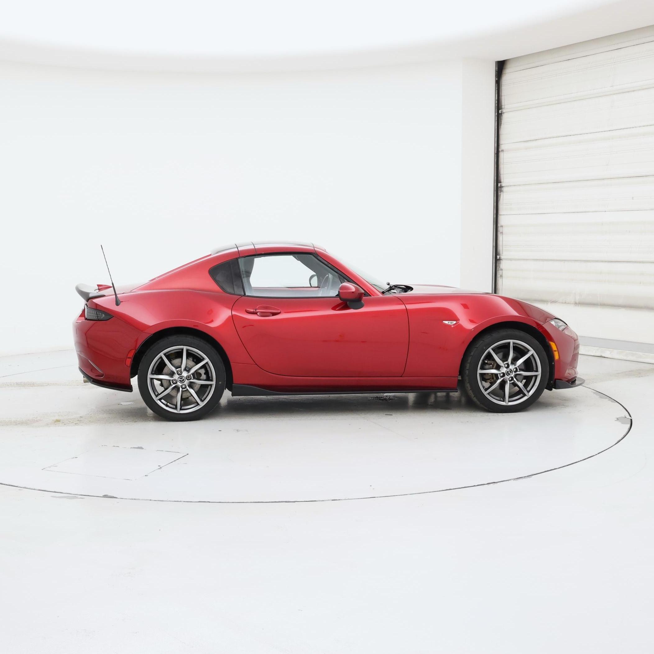 Thumbnail: 2022 Mazda MX-5 Miata - 7