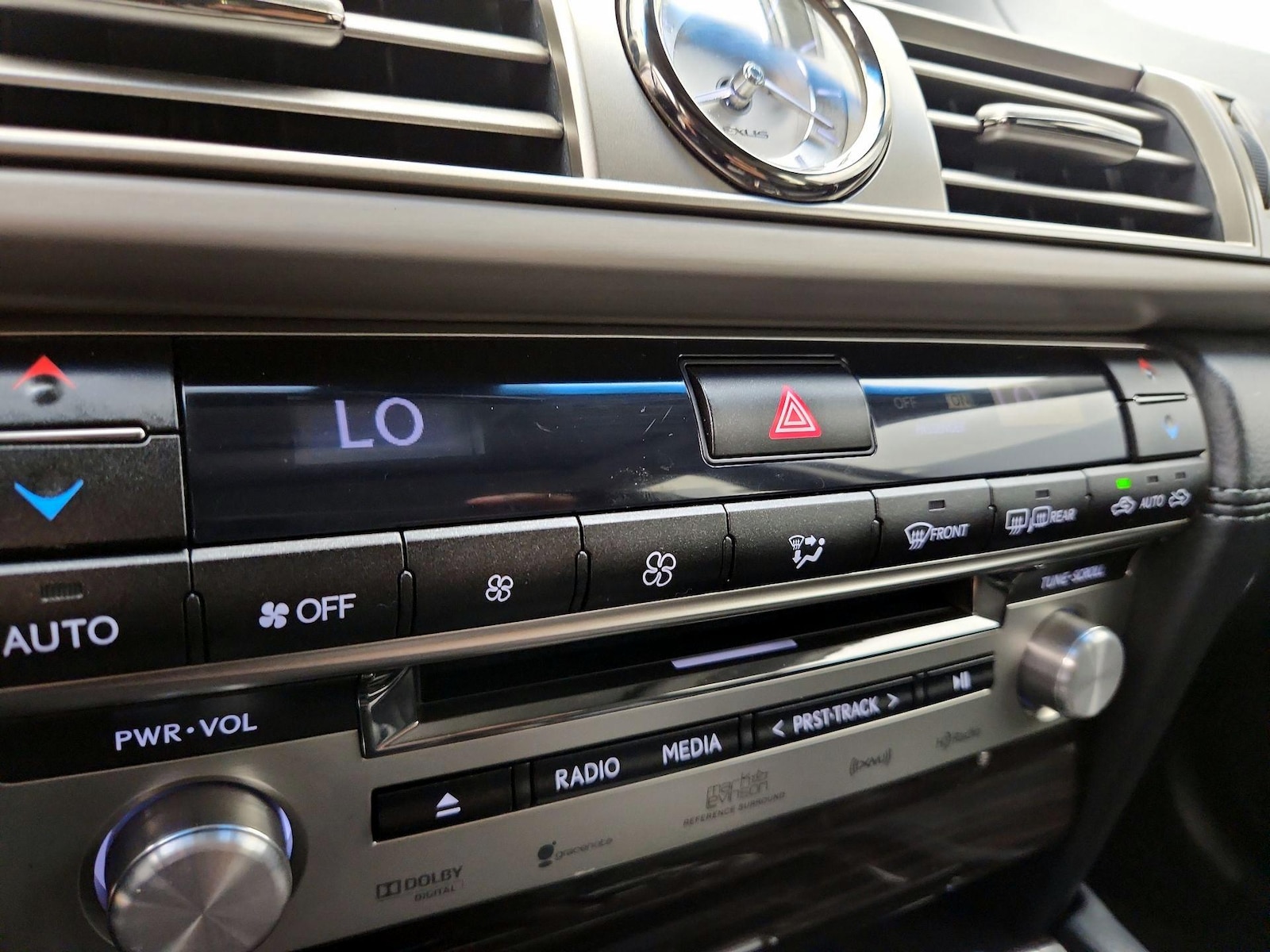 2014 Lexus LS Base - Photo 17