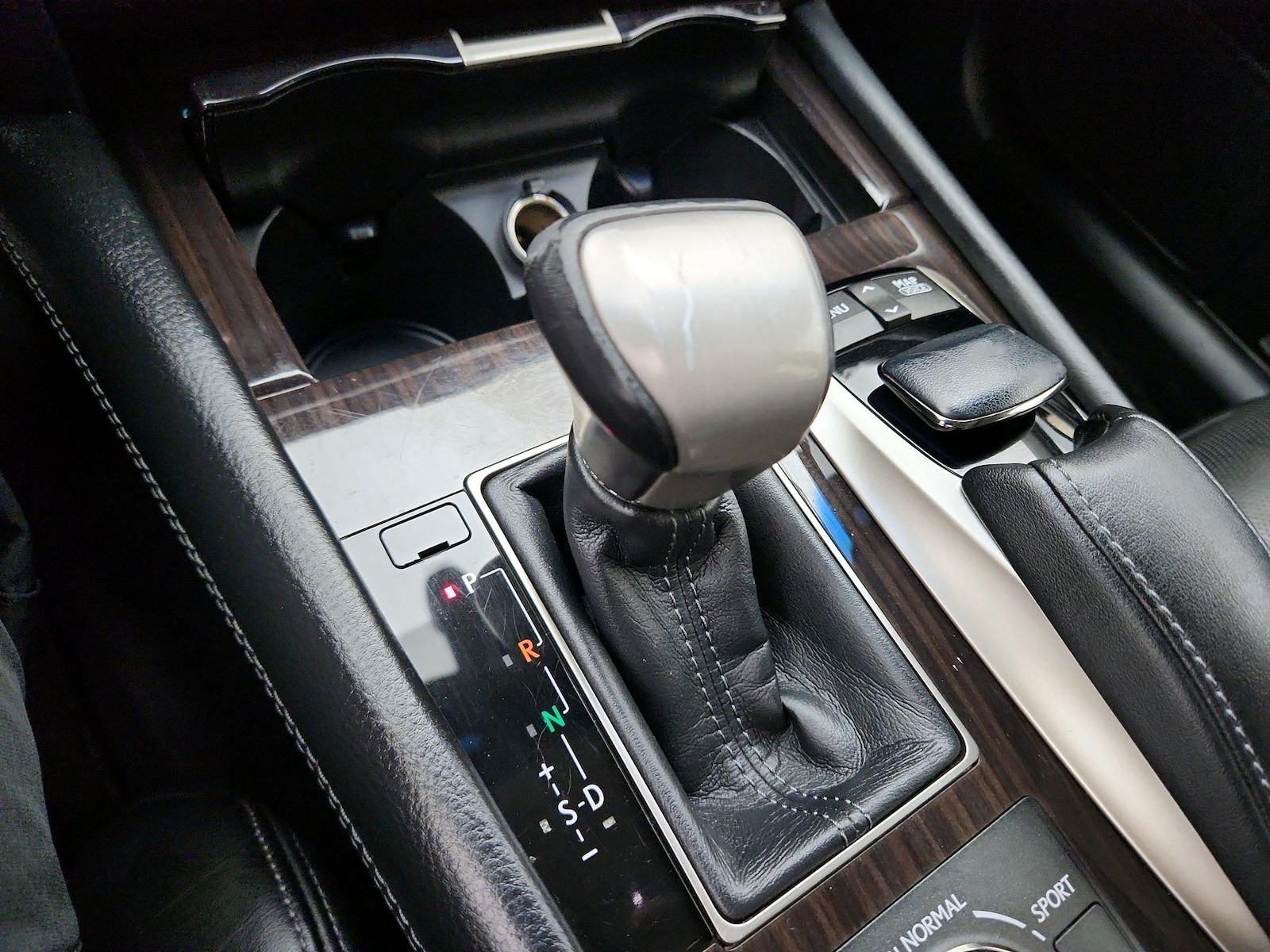 2014 Lexus LS Base - Photo 18