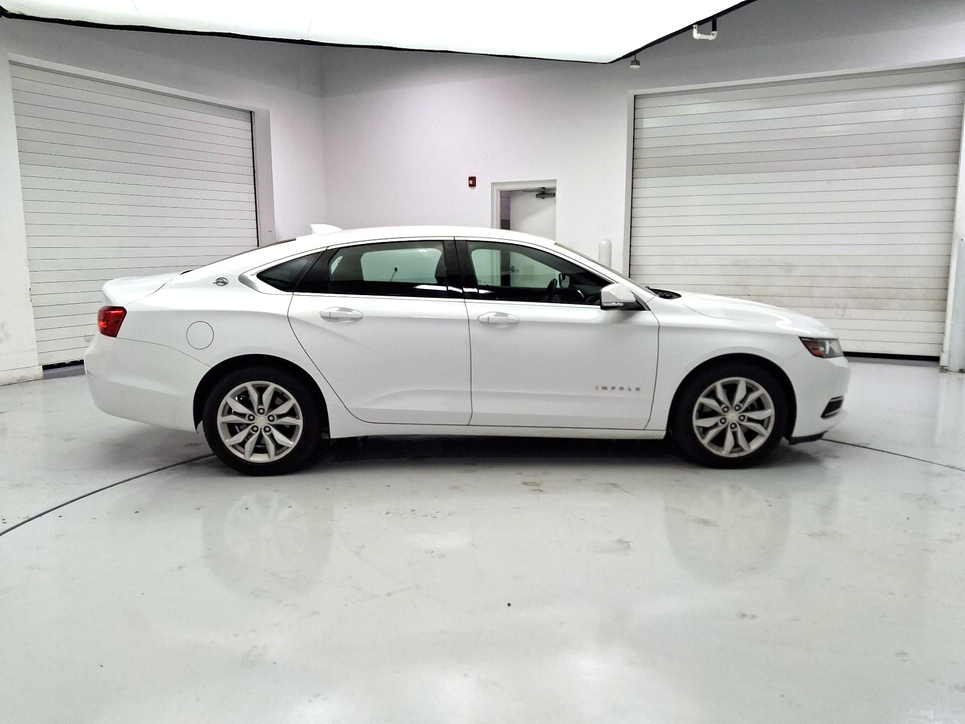 Thumbnail: 2016 Chevrolet Impala - 4