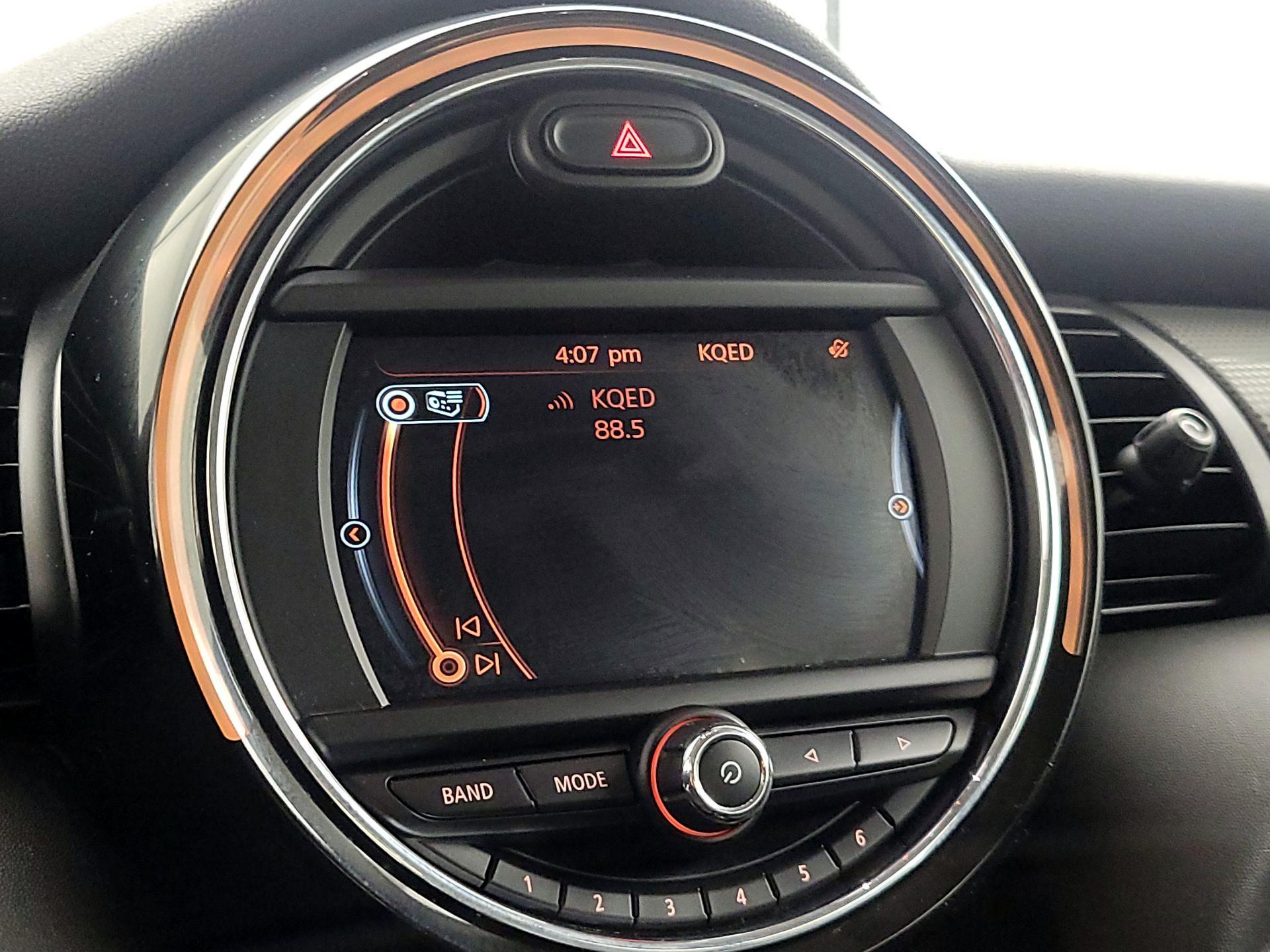 Thumbnail: 2017 MINI Cooper Hardtop - 14