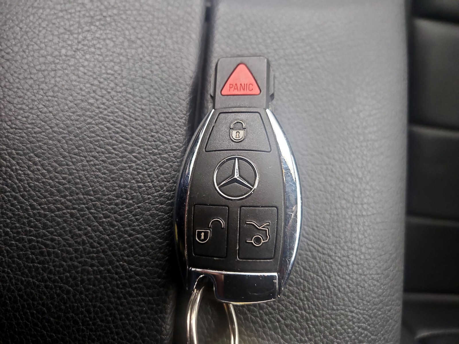 2017 Mercedes-Benz GLC GLC300 - Photo 11