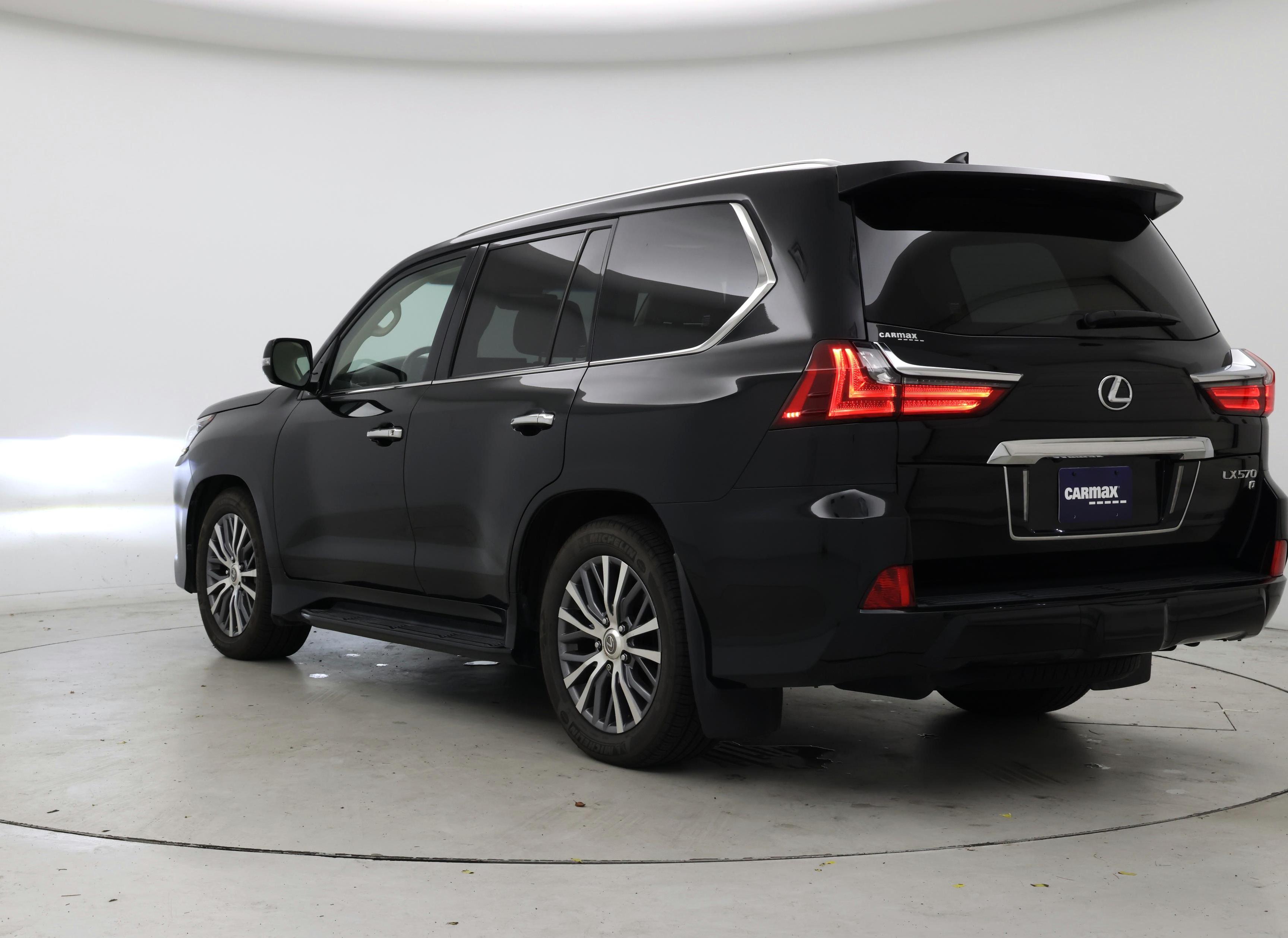 Thumbnail: 2018 Lexus LX - 2