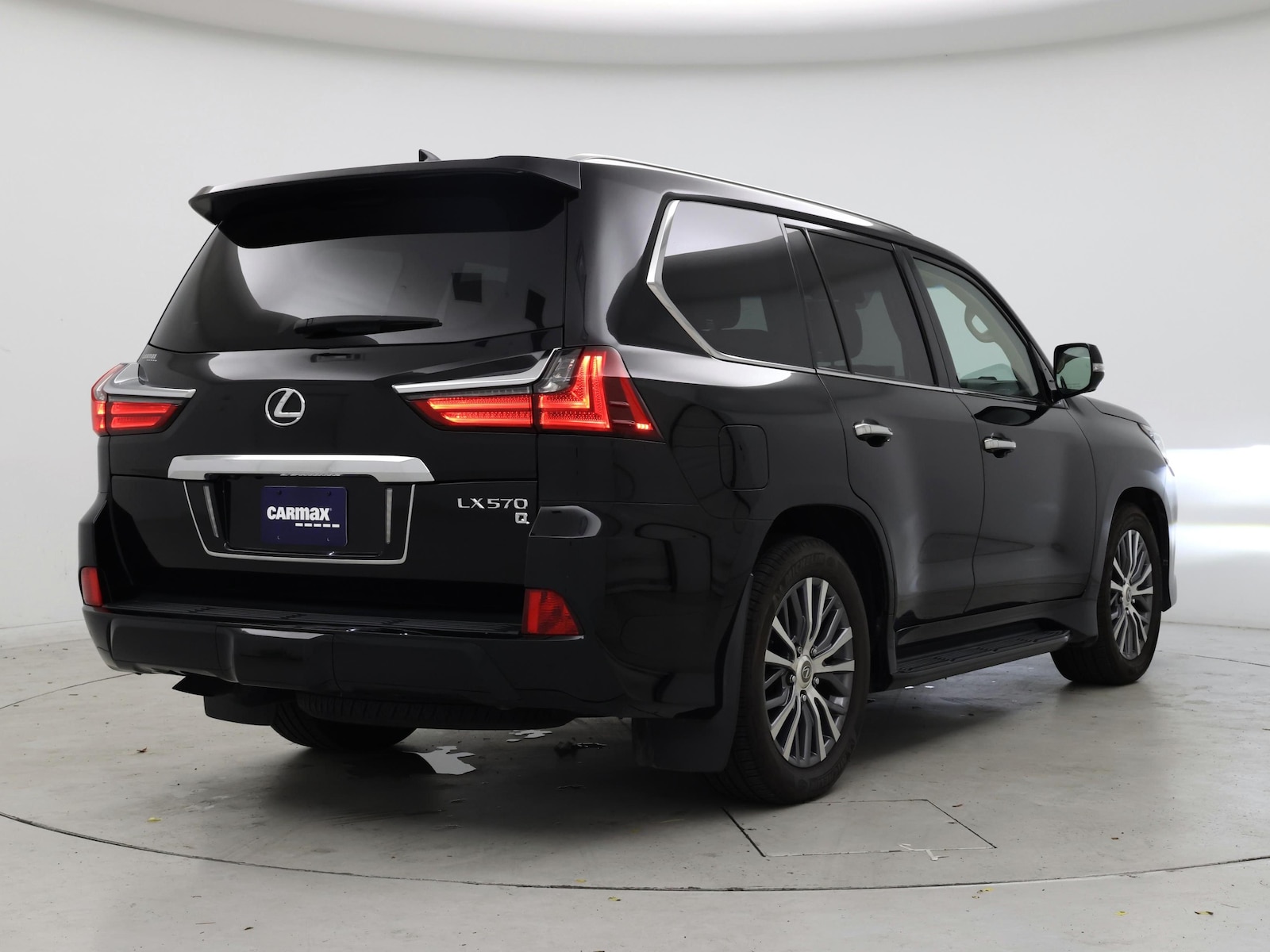 2018 Lexus LX 570 - Photo 9