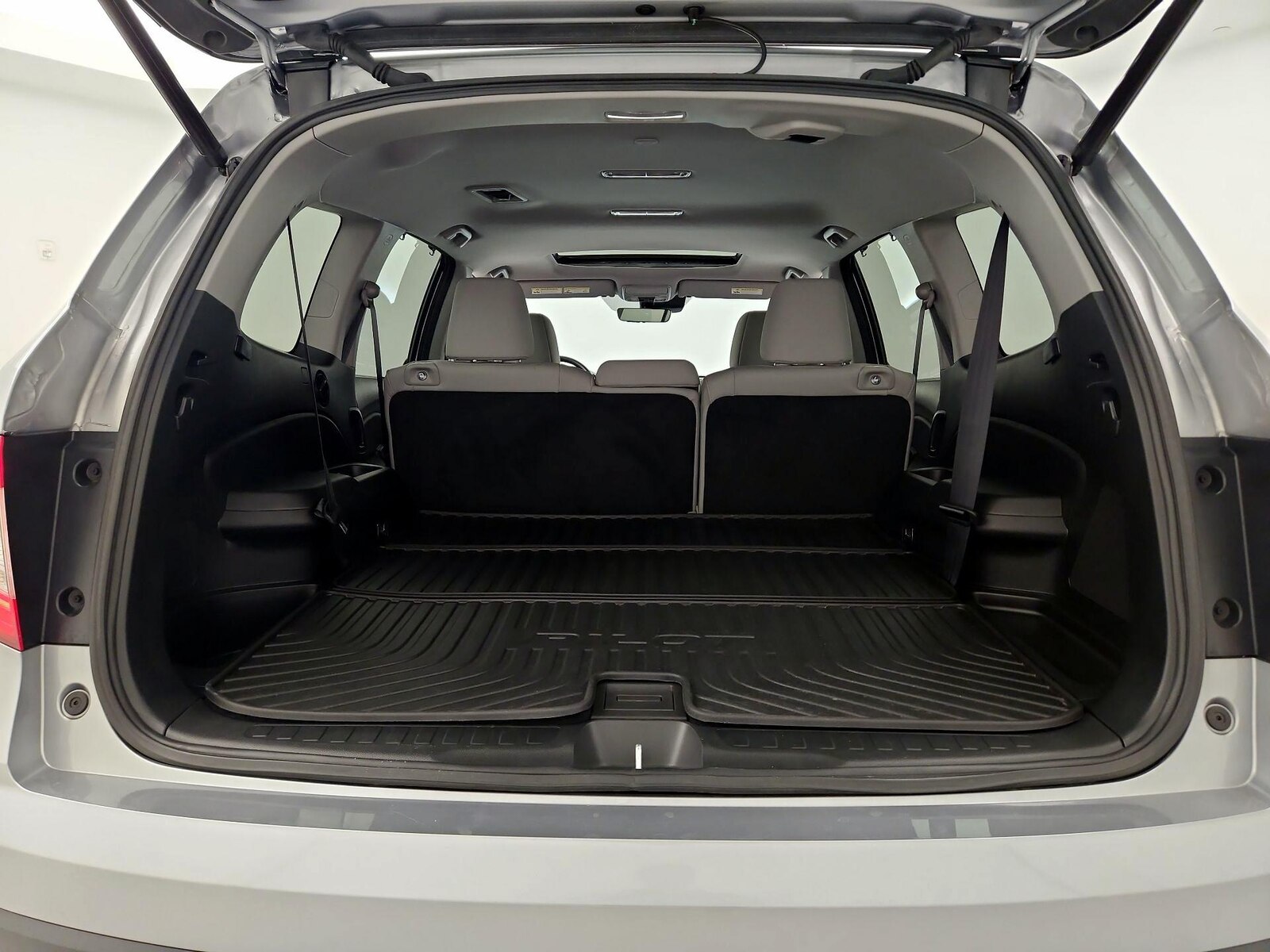 2021 Honda Pilot SE - Photo 22