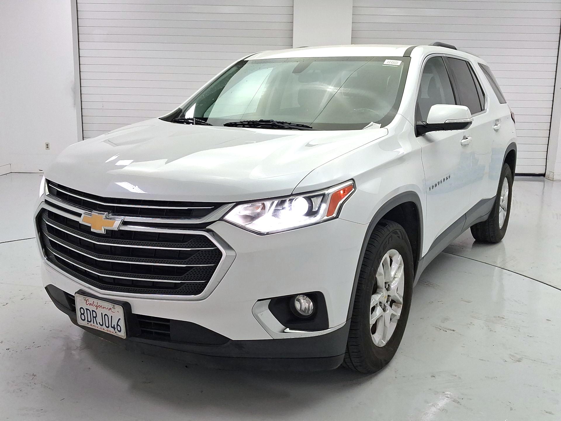 Thumbnail: 2018 Chevrolet Traverse - 3
