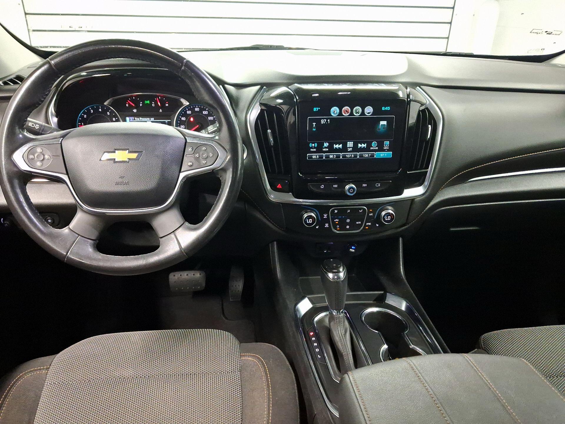 Thumbnail: 2018 Chevrolet Traverse - 8