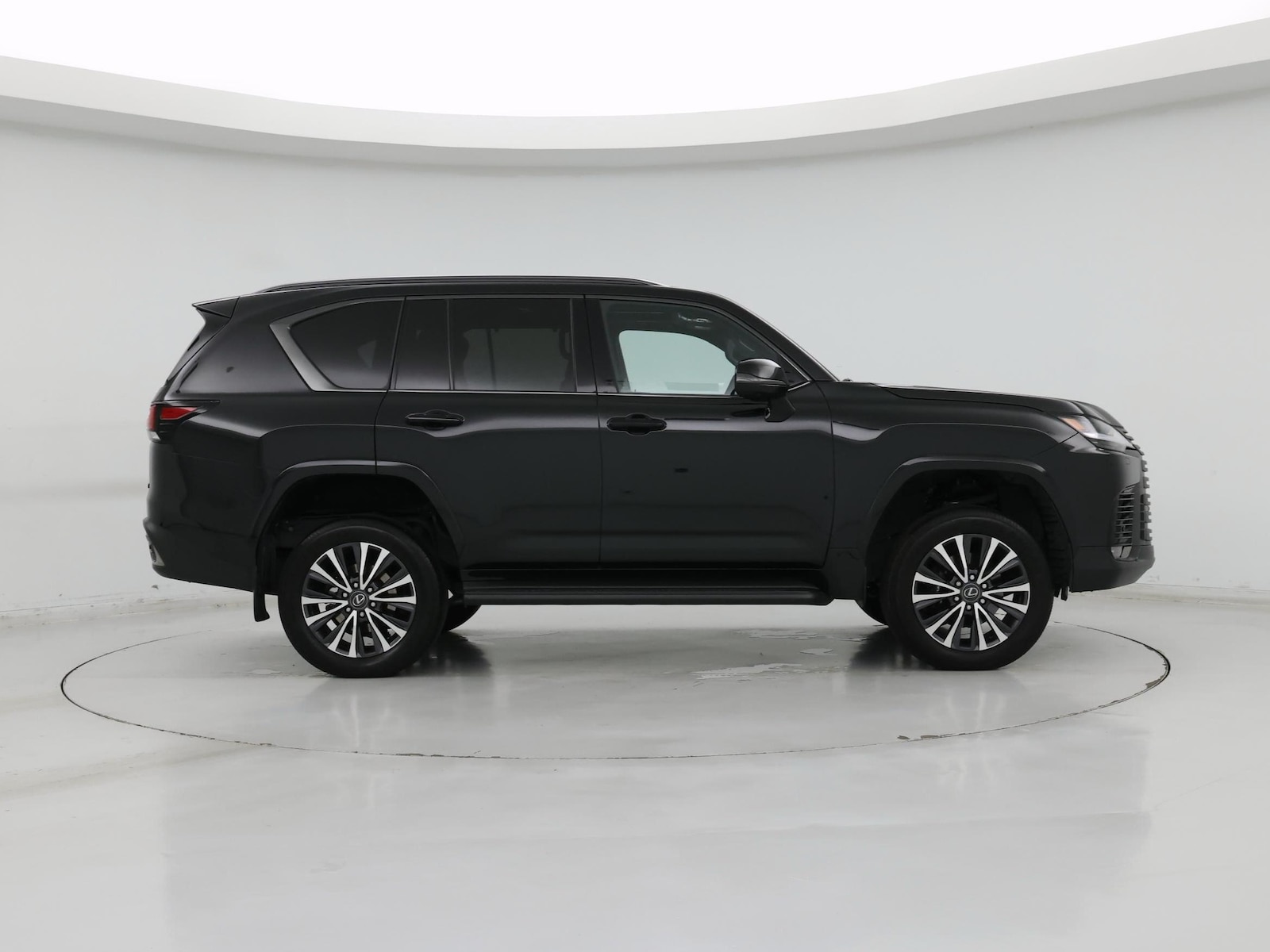 2026 Lexus LX Premium - Photo 8