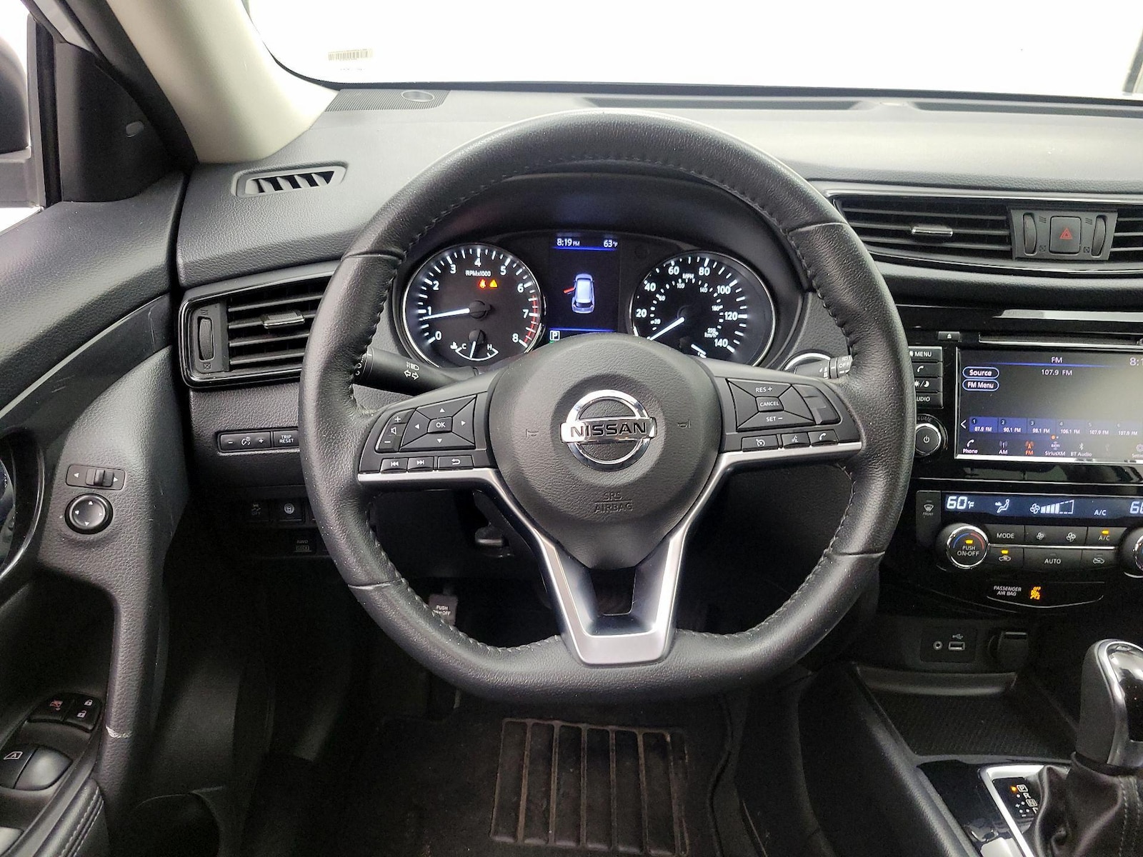 2020 Nissan Rogue SV - Photo 11