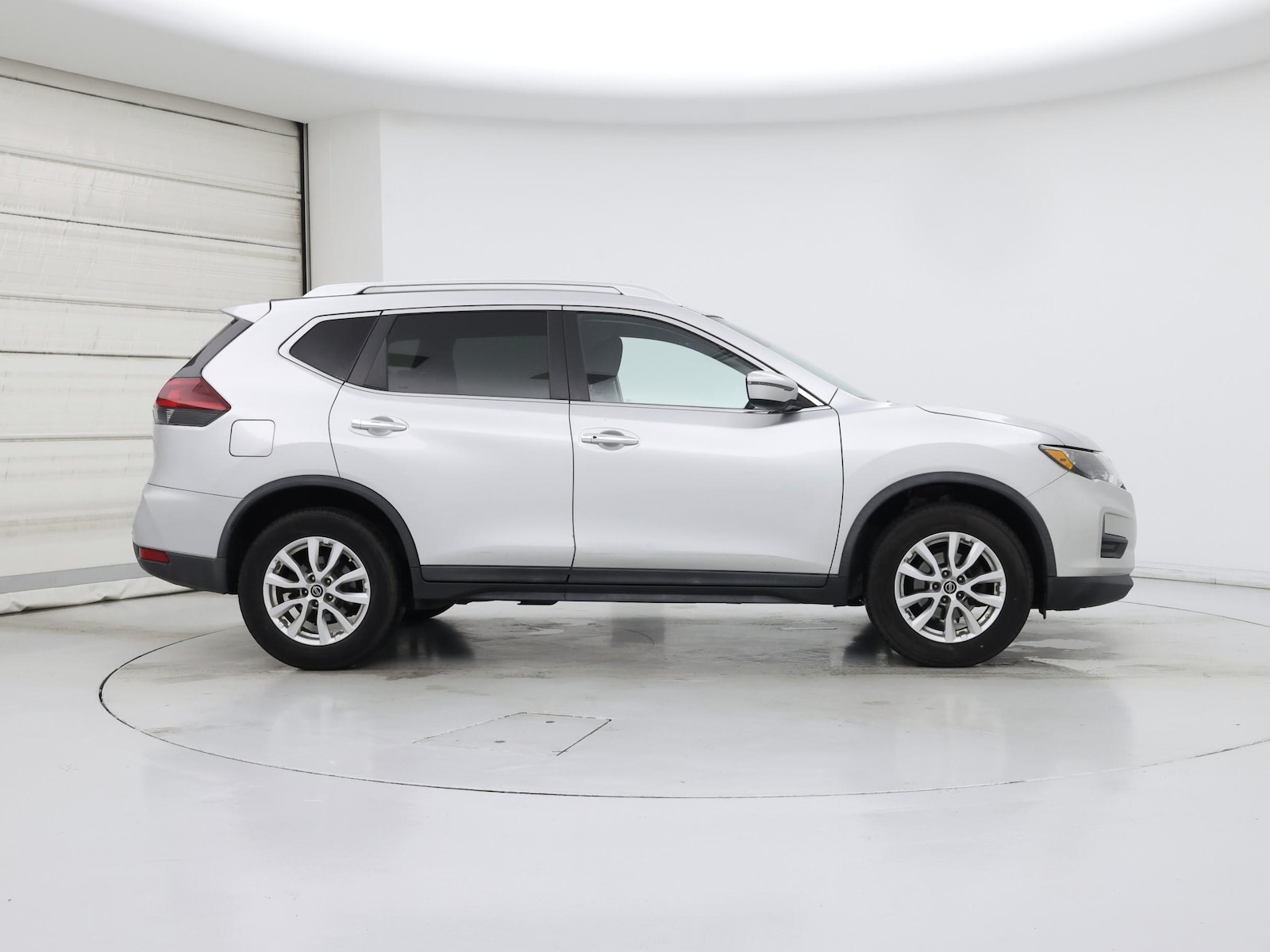 2020 Nissan Rogue SV - Photo 8
