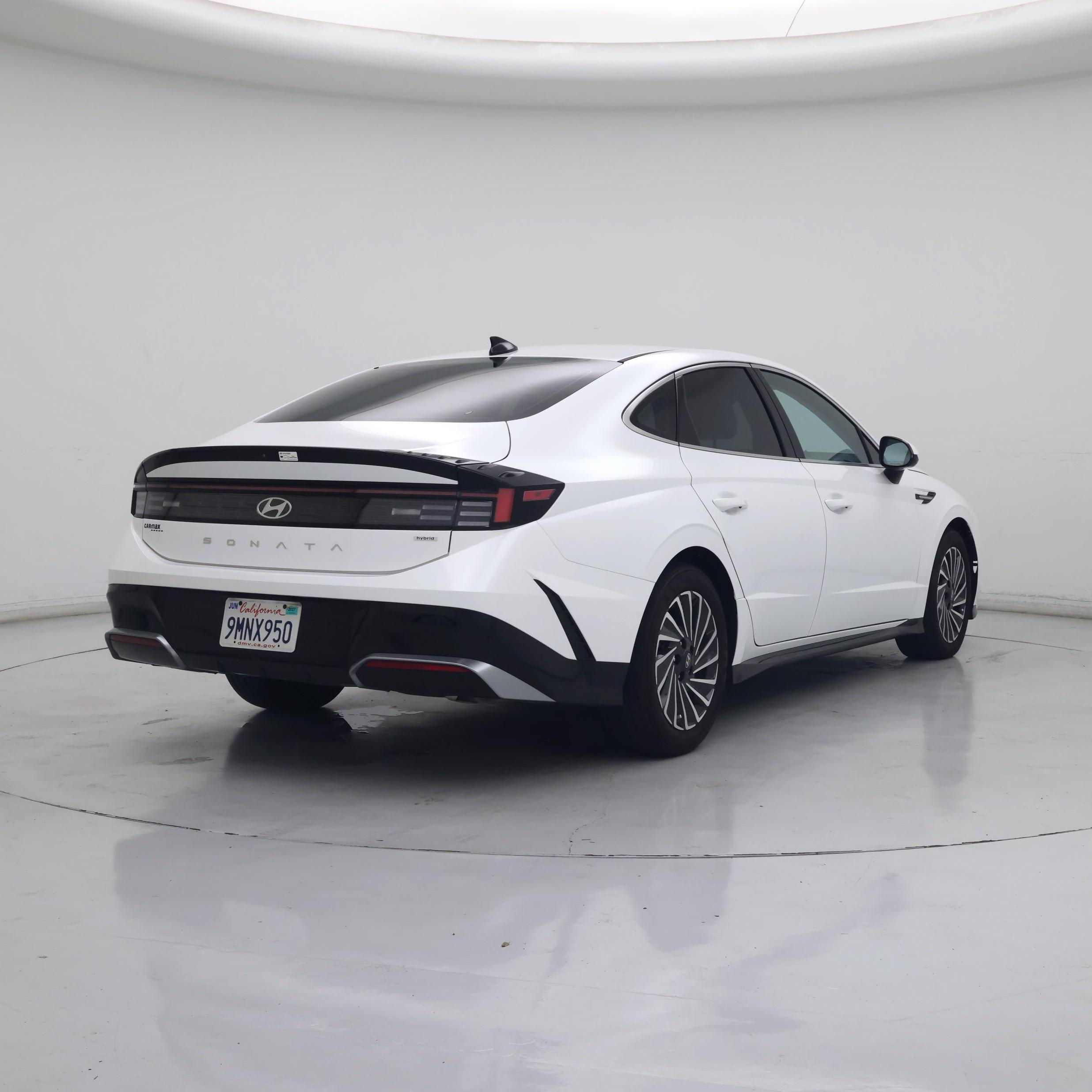 Thumbnail: 2024 Hyundai Sonata - 8
