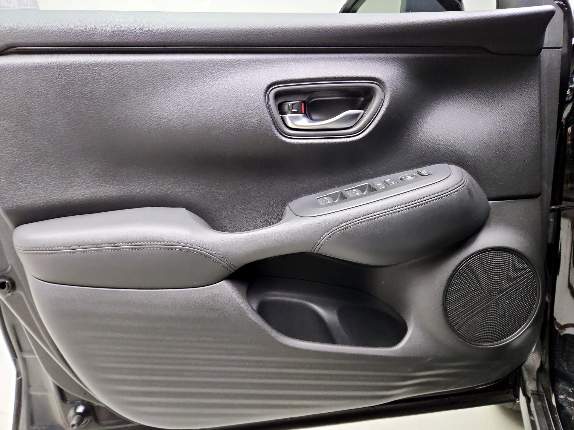 Thumbnail: 2023 Honda HR-V - 10