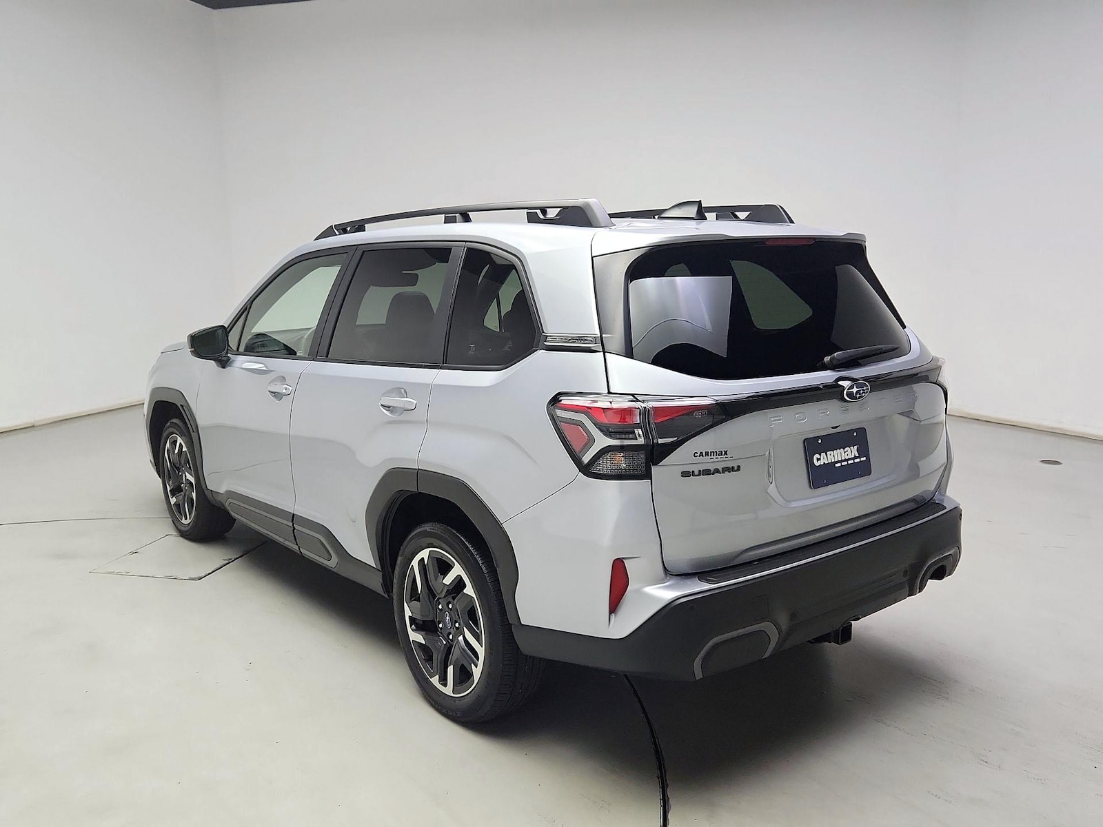 2025 Subaru Forester Limited - Photo 7