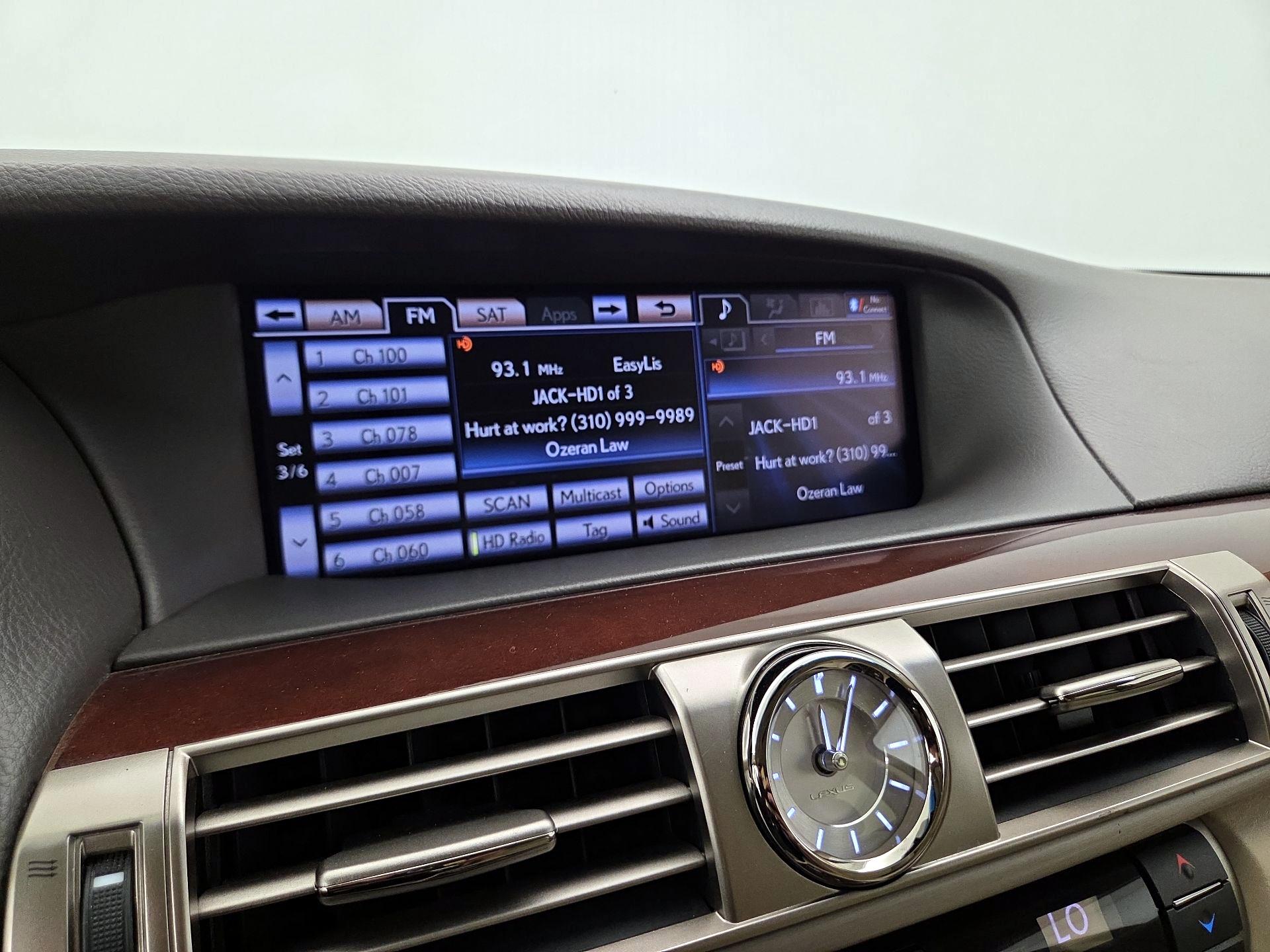 Thumbnail: 2014 Lexus LS - 16