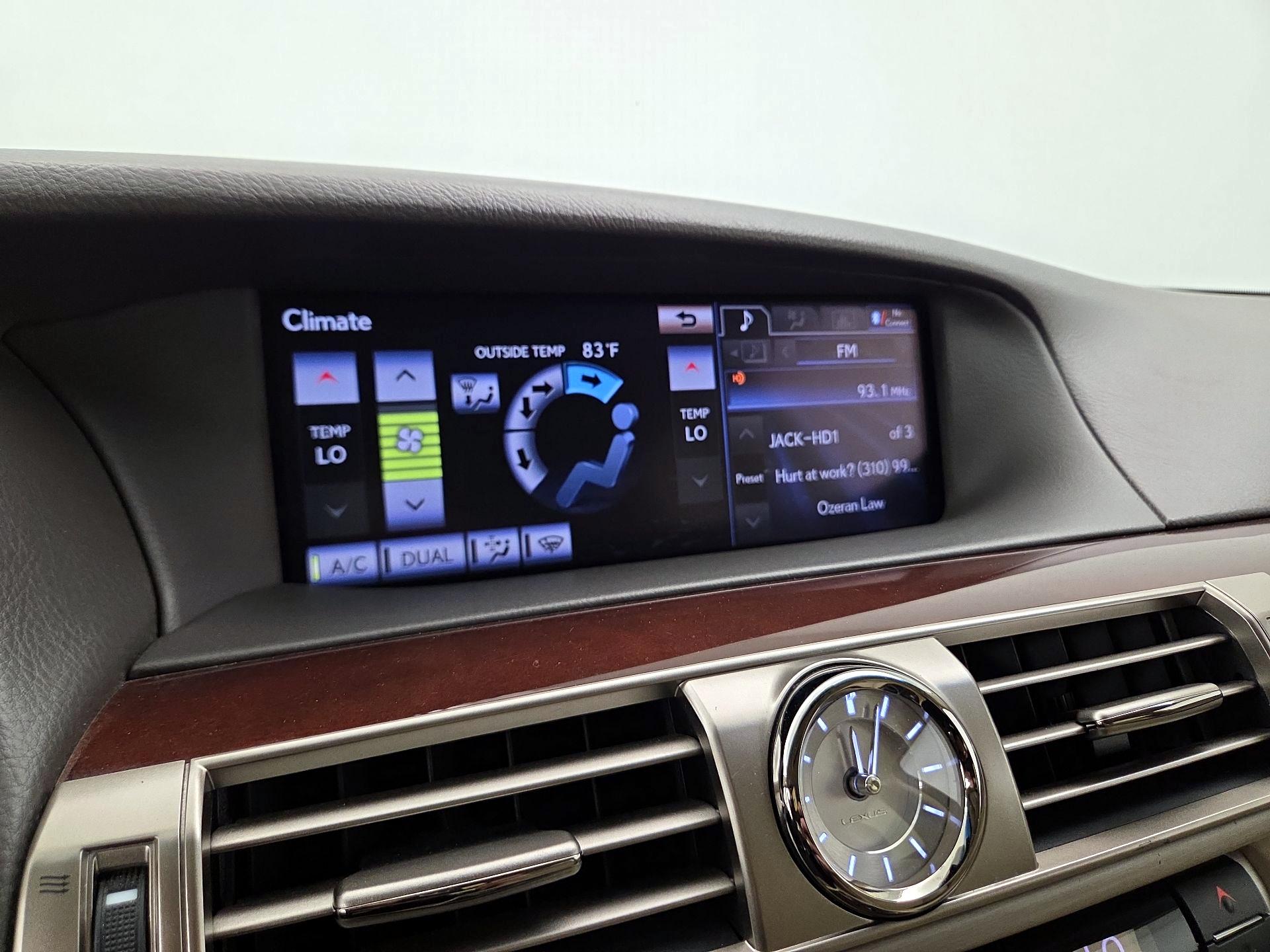 Thumbnail: 2014 Lexus LS - 17