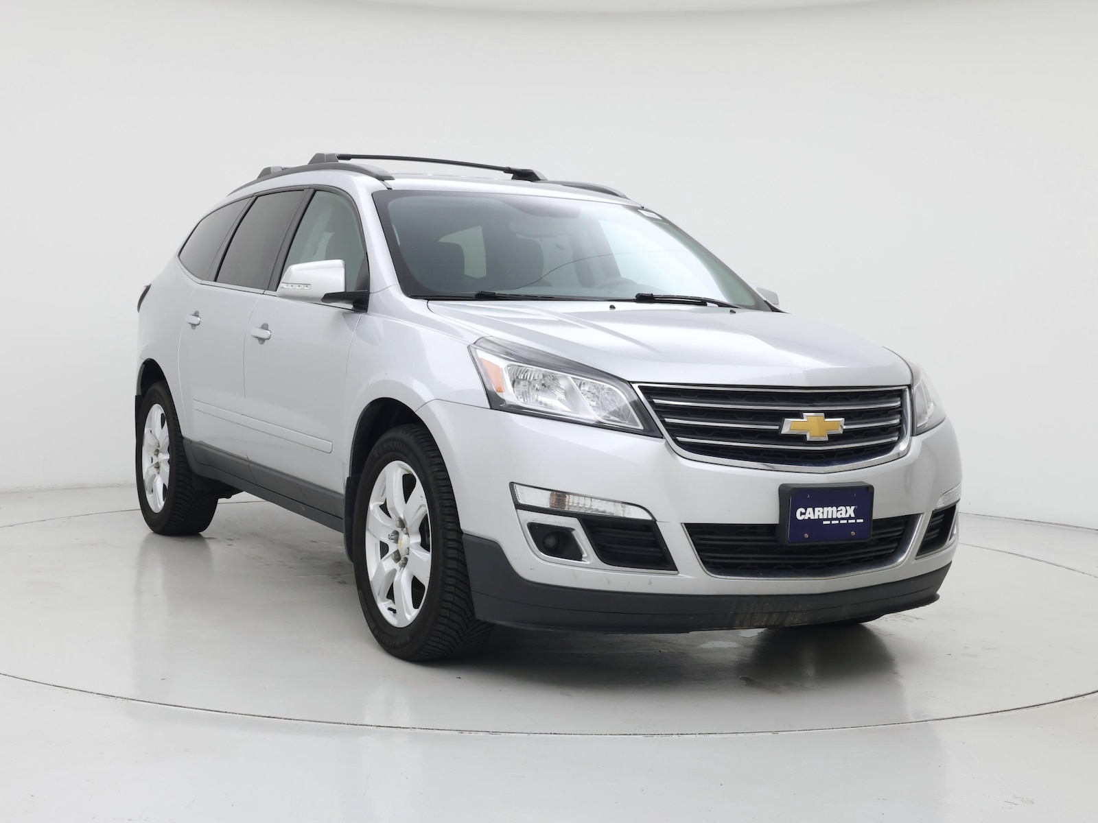 2017 Chevrolet Traverse 1LT - Photo 2