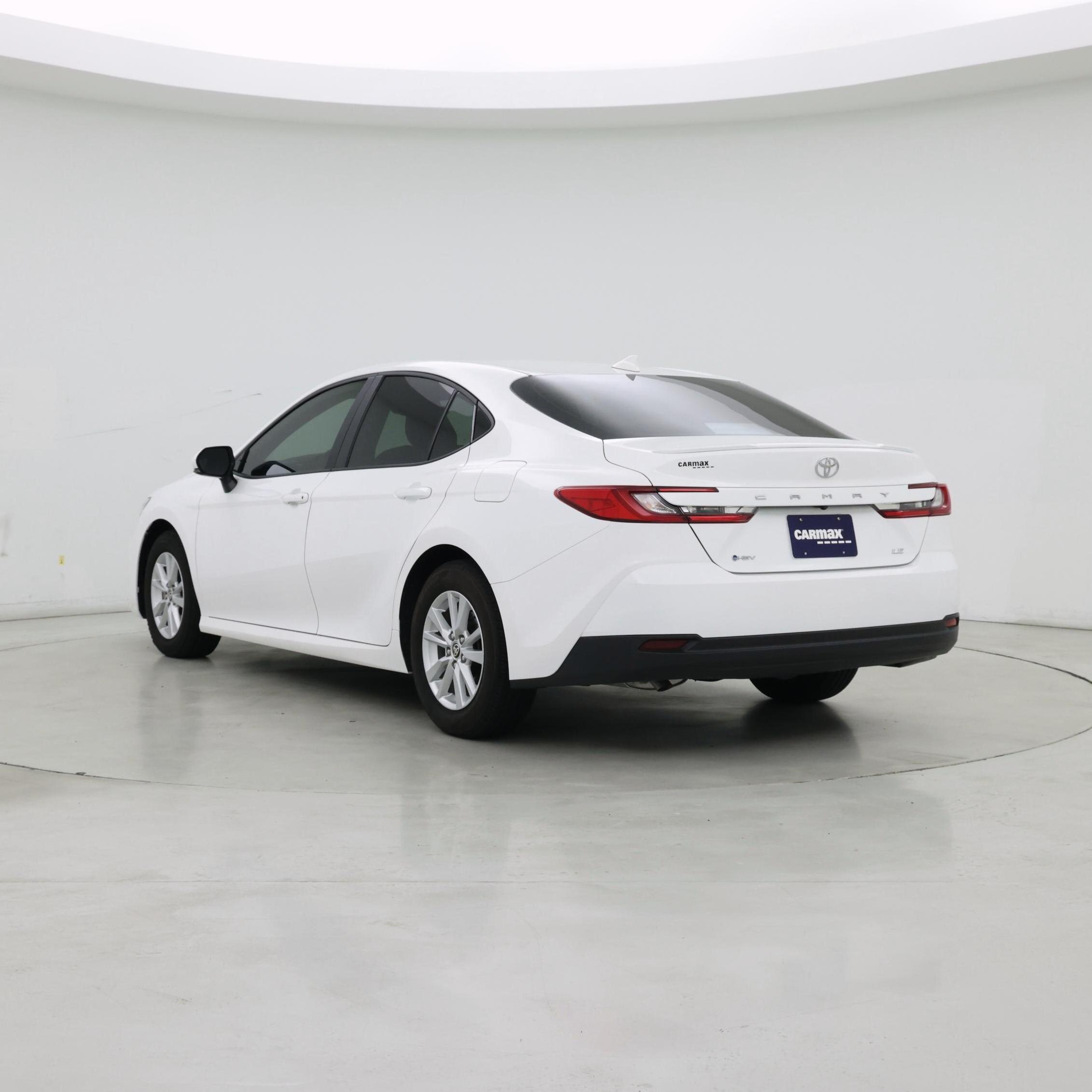 Thumbnail: 2025 Toyota Camry - 2