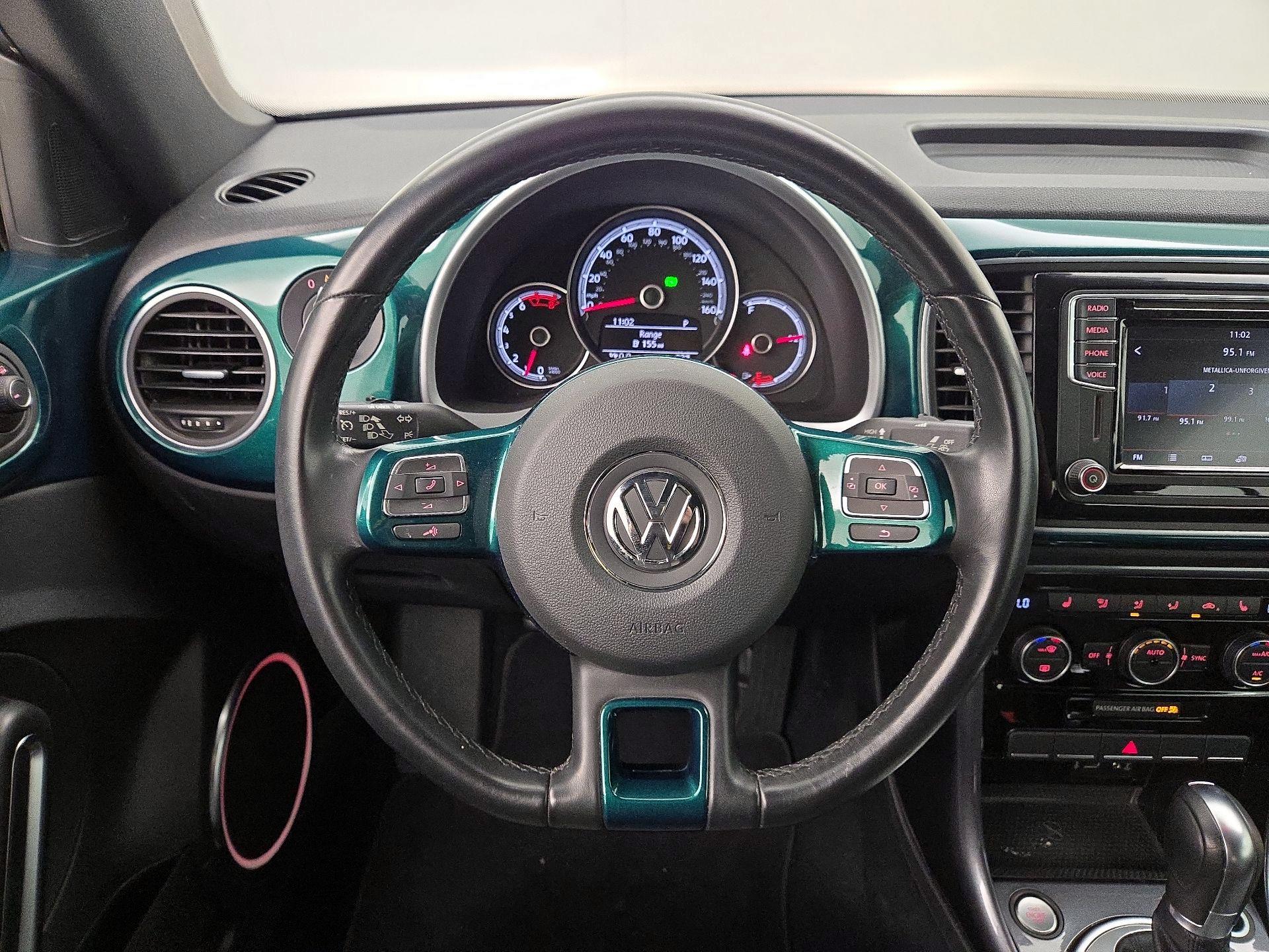 Thumbnail: 2018 Volkswagen Beetle - 10